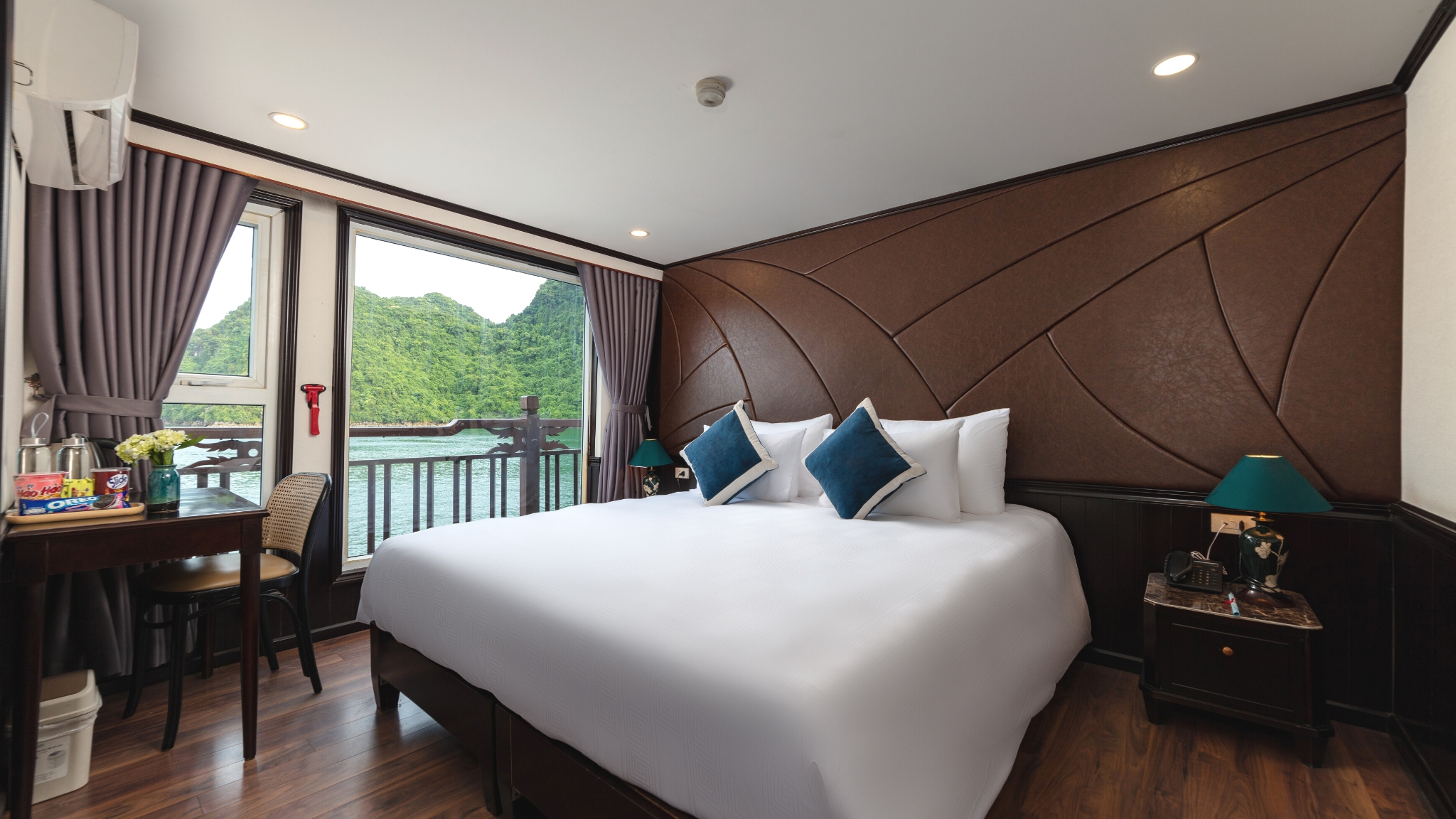 Junior Connecting Double Room