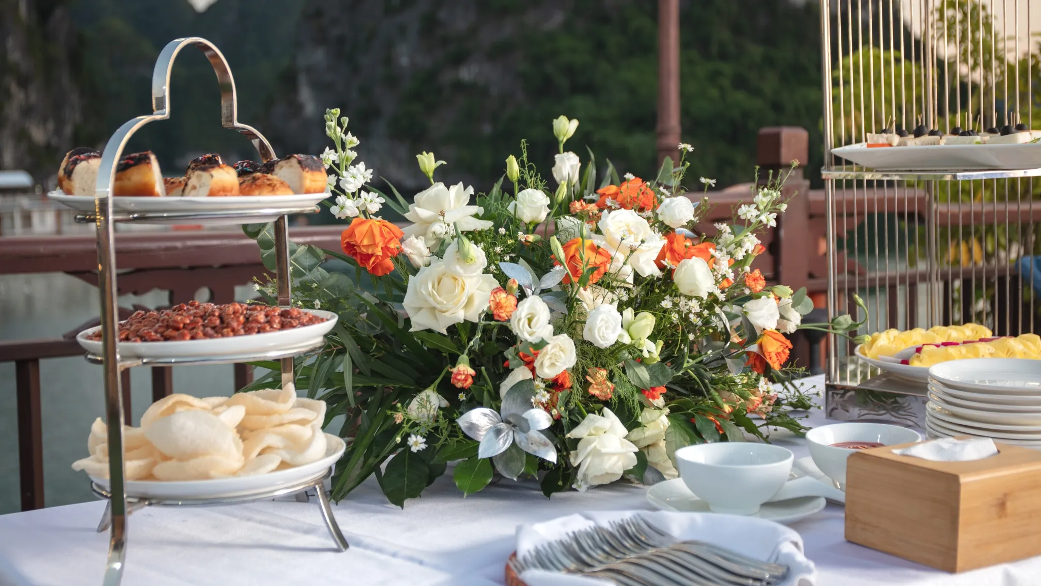 Delicious Desserts for Sunset Party
