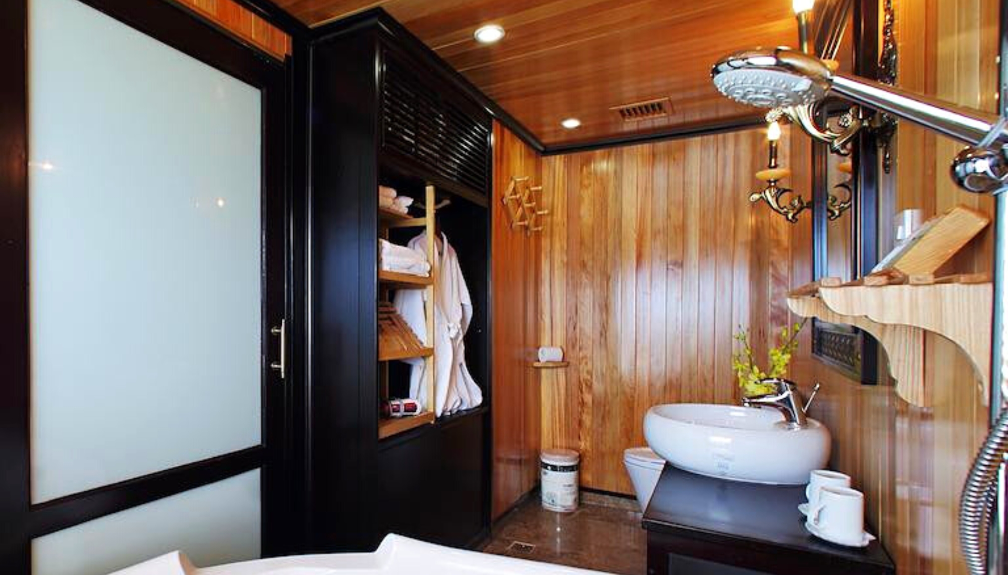 Modern Amenities in Bathroom