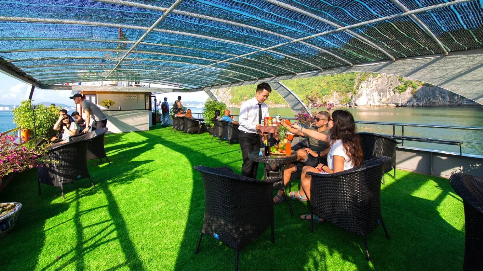 Enjoy Tasty drinks on Sundeck