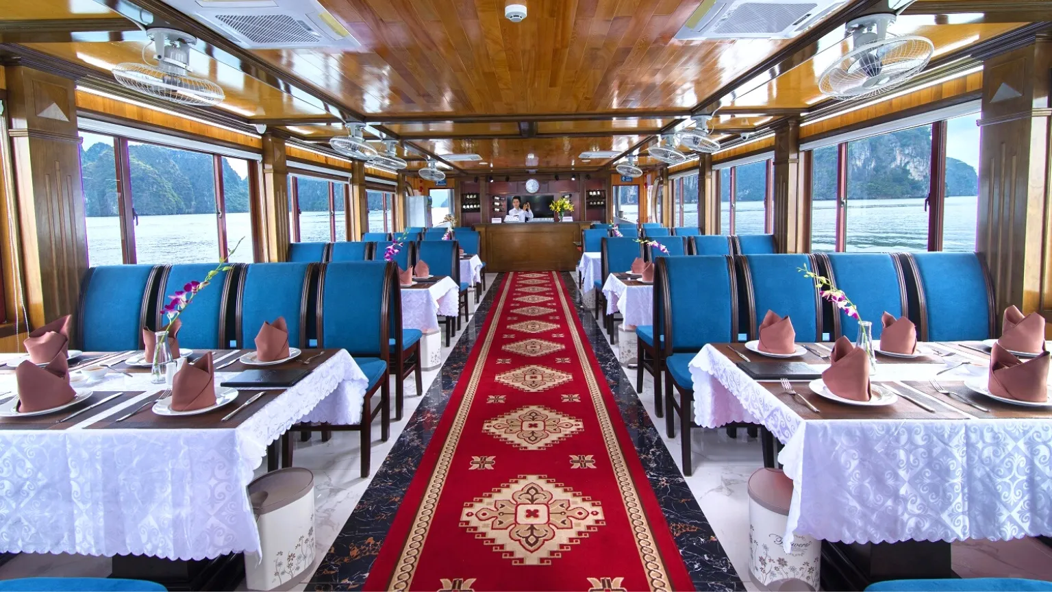 Elegant Dining Hall