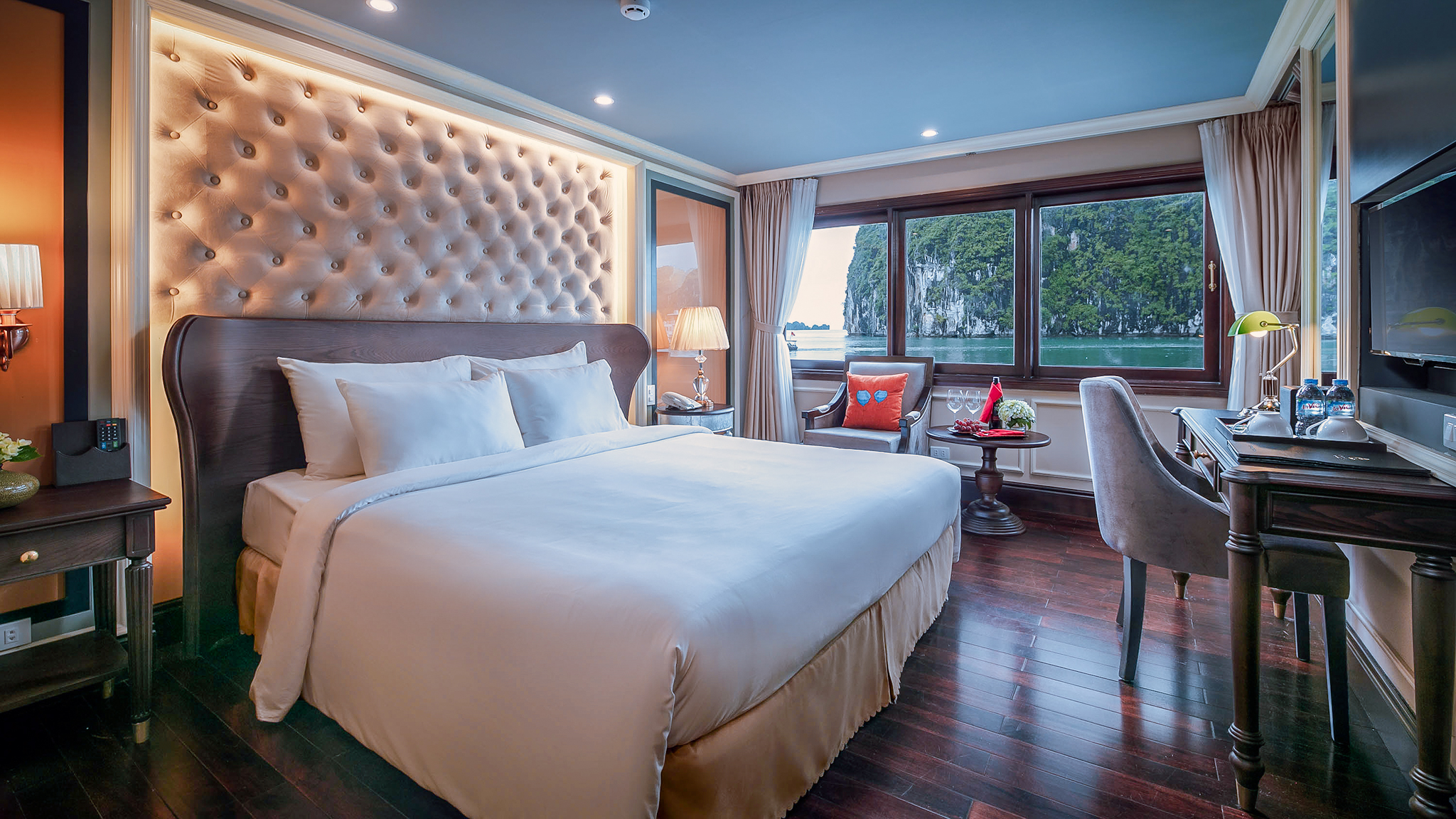 Huge comfortable bed