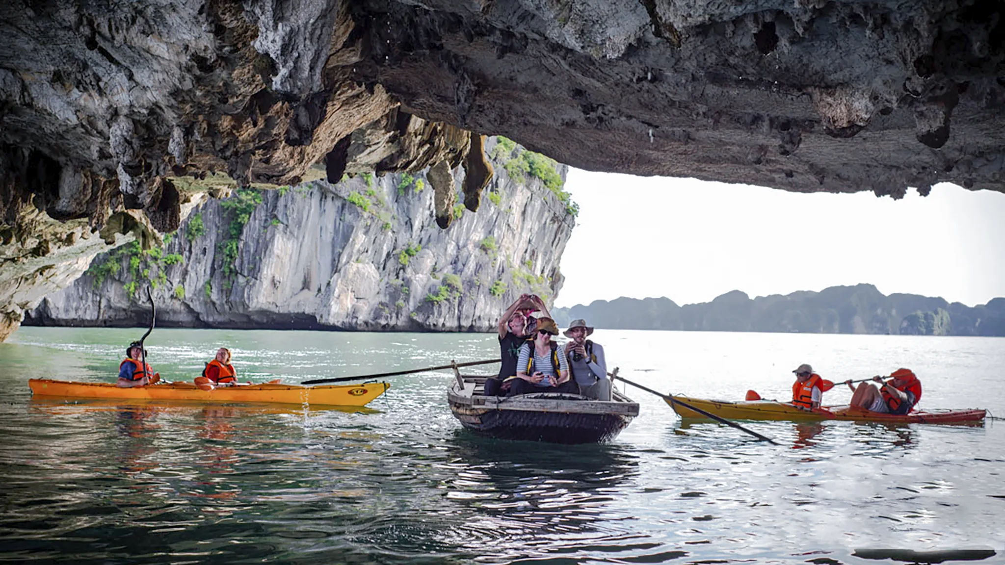 Have fun with Rowing boat trip