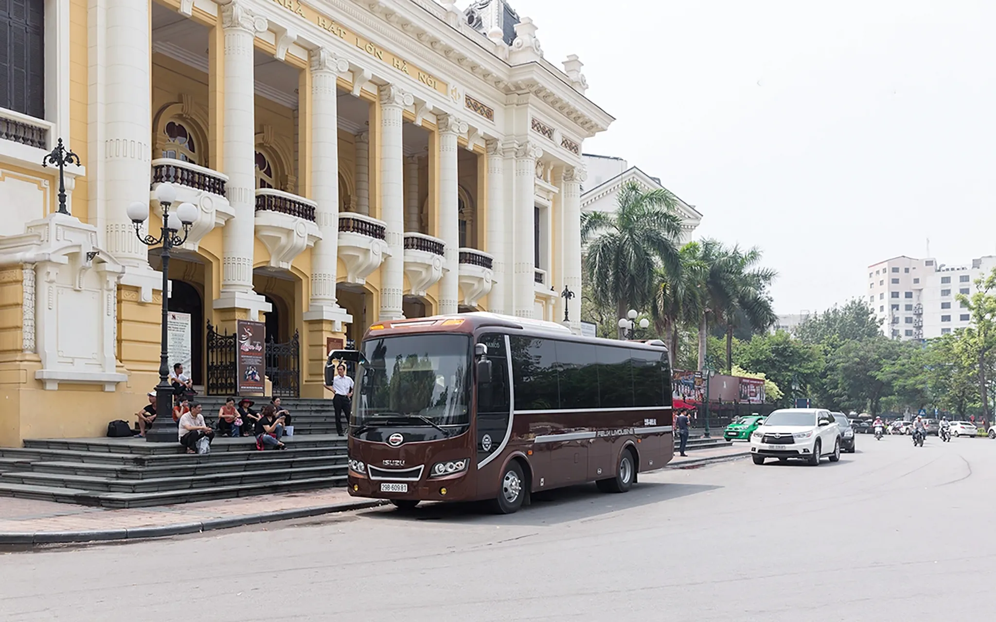 Shuttle Limousine for Transfer