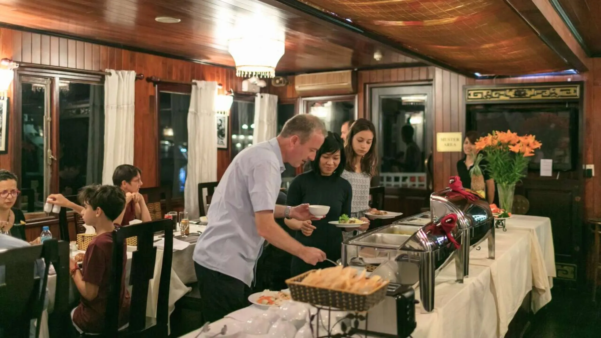 Delicious dinner on the cruise