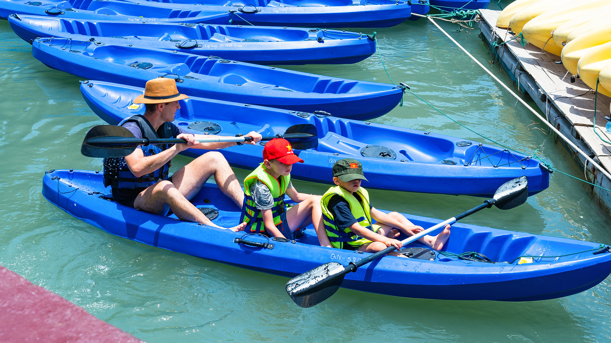Have fun with Kayaking