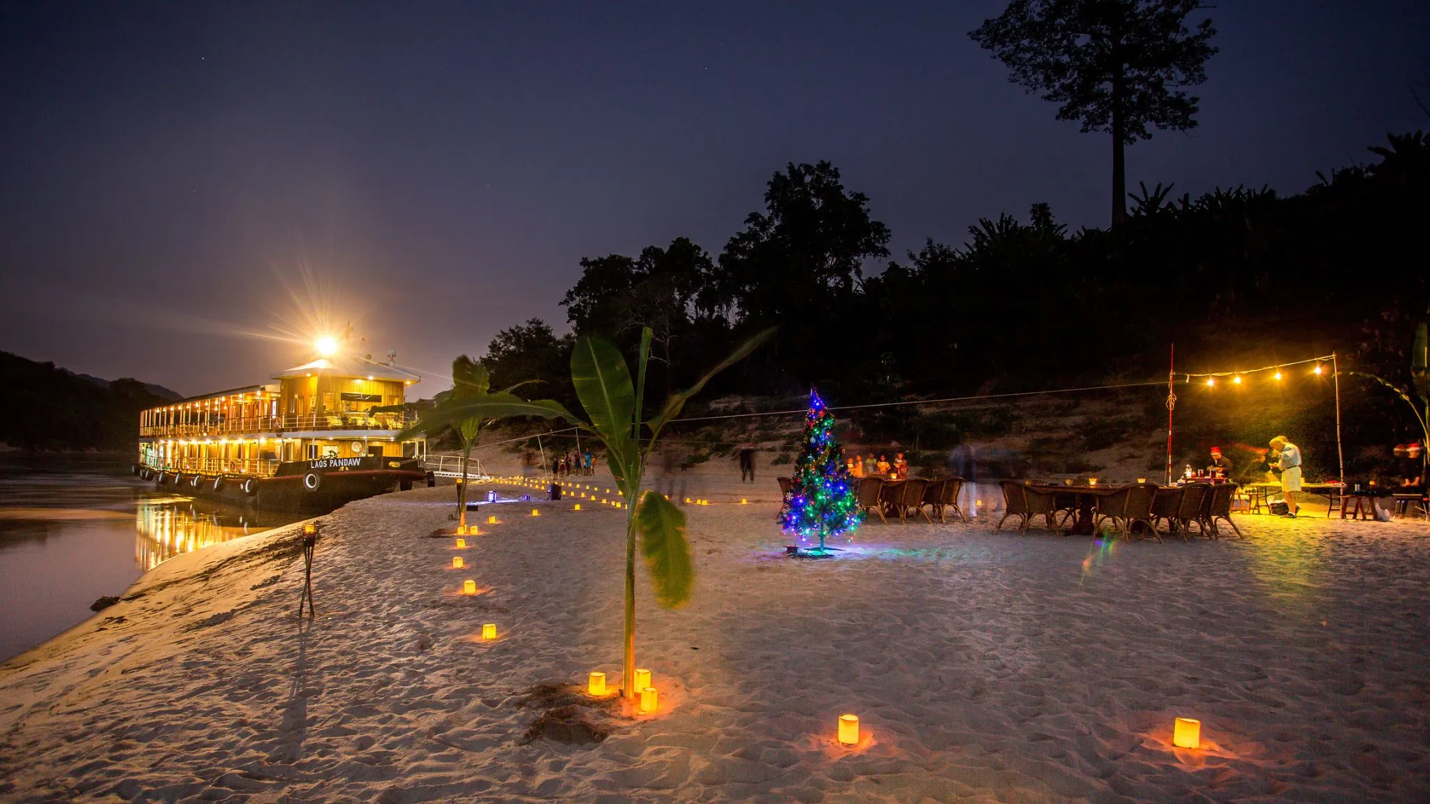 Romantic Scenes At Night