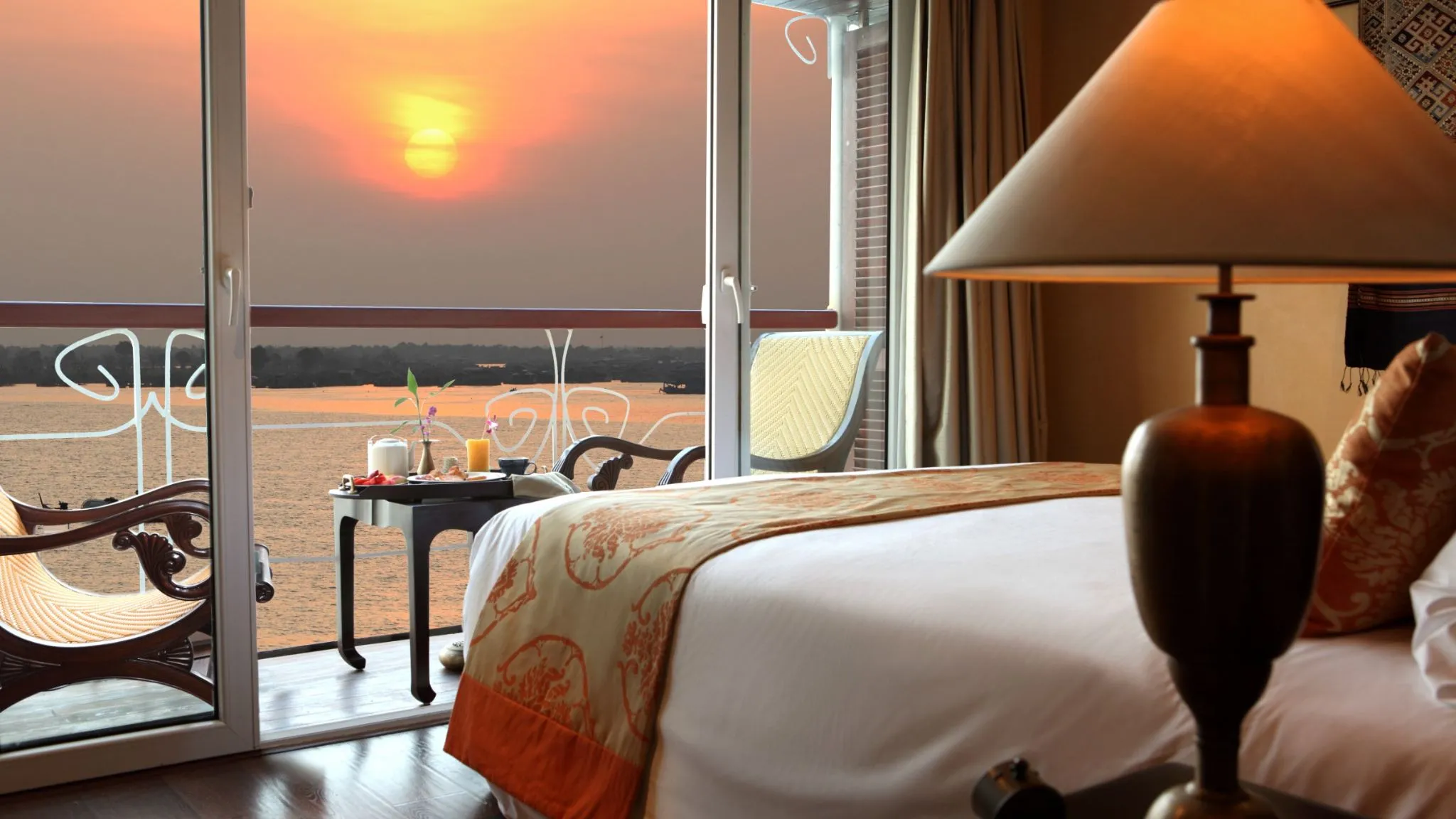 Enjoy The Sunset From The Bed