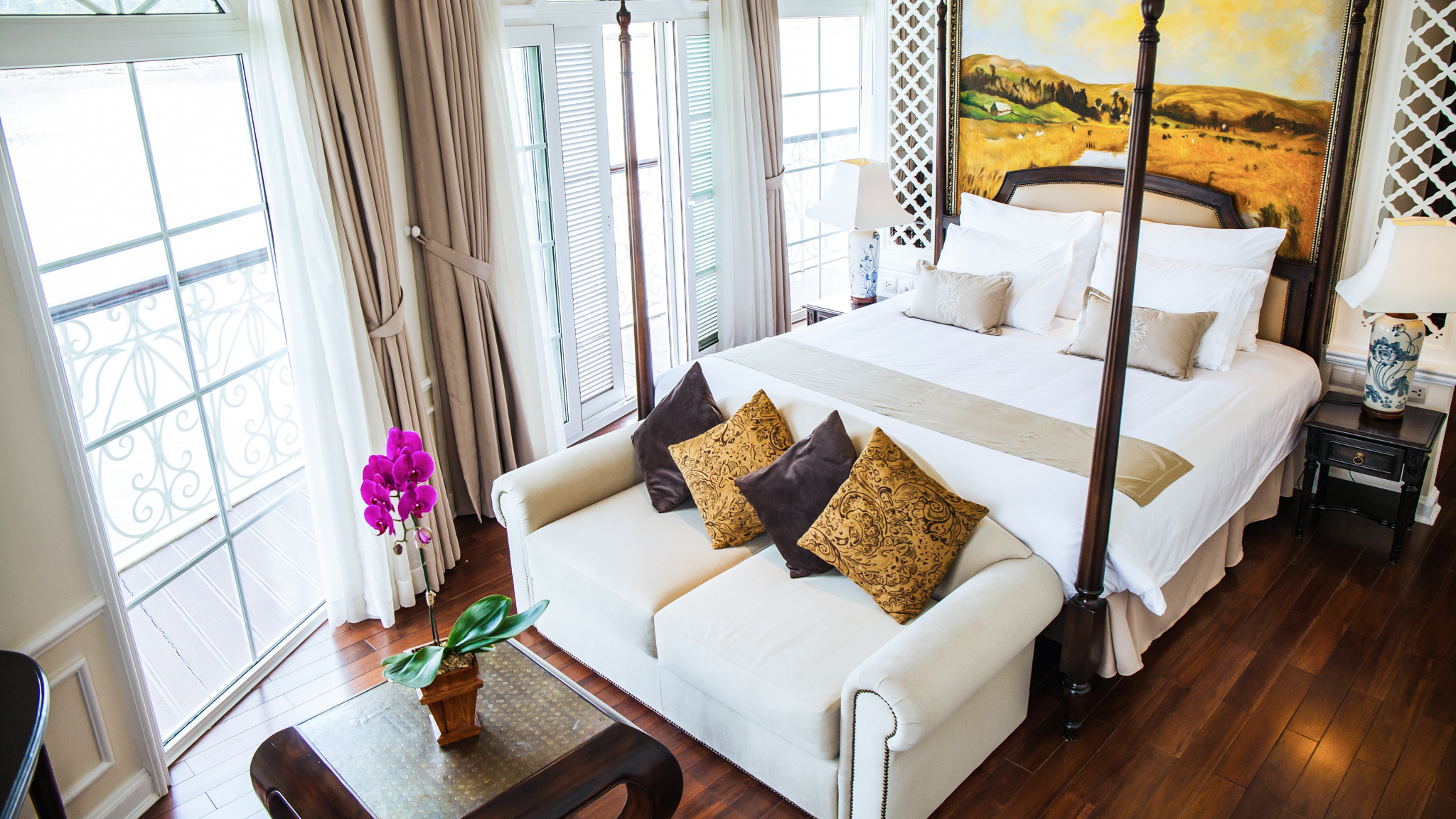 Cozy cabin with lovely interiors