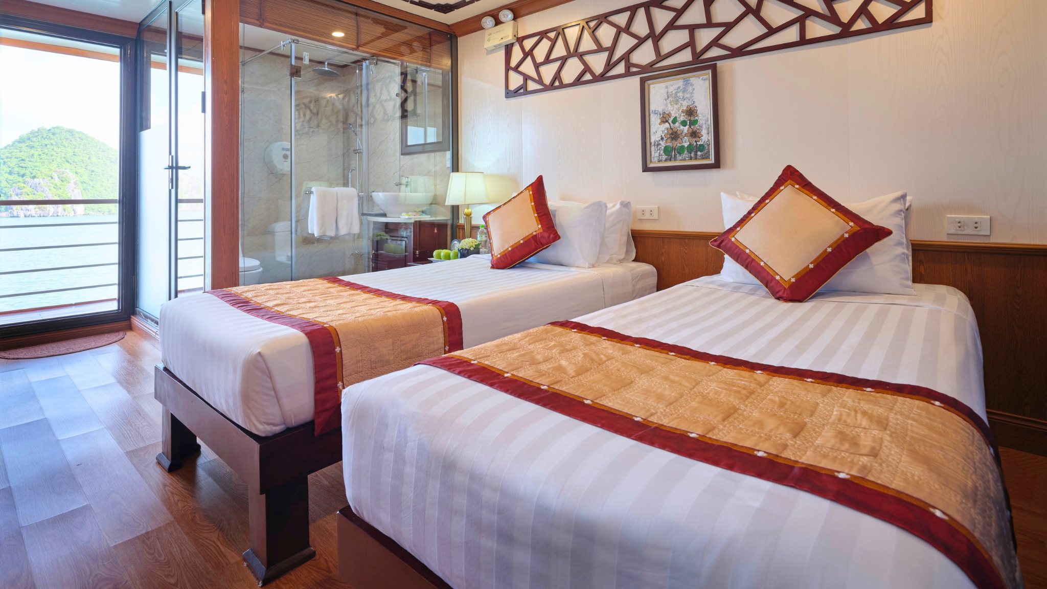 Wooden Décor In Twin Cabin