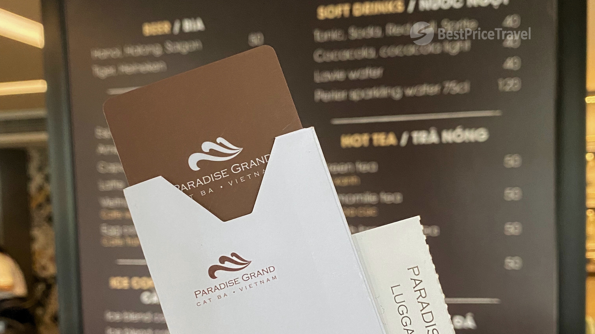 Check-in at Paradise Suites Hotel, Halong City