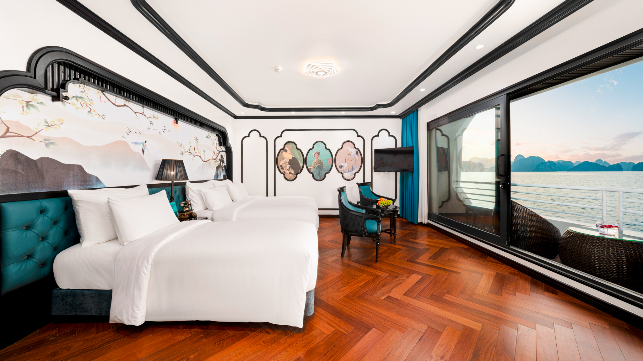 Premium Suite Triple