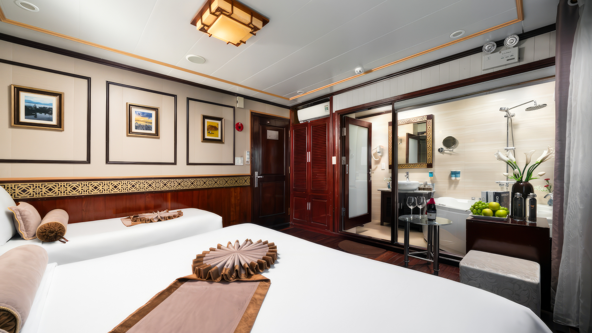 Suite Cabin