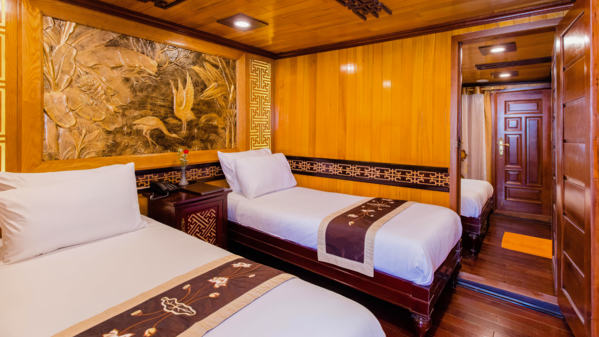 Connecting room for Families & Groups