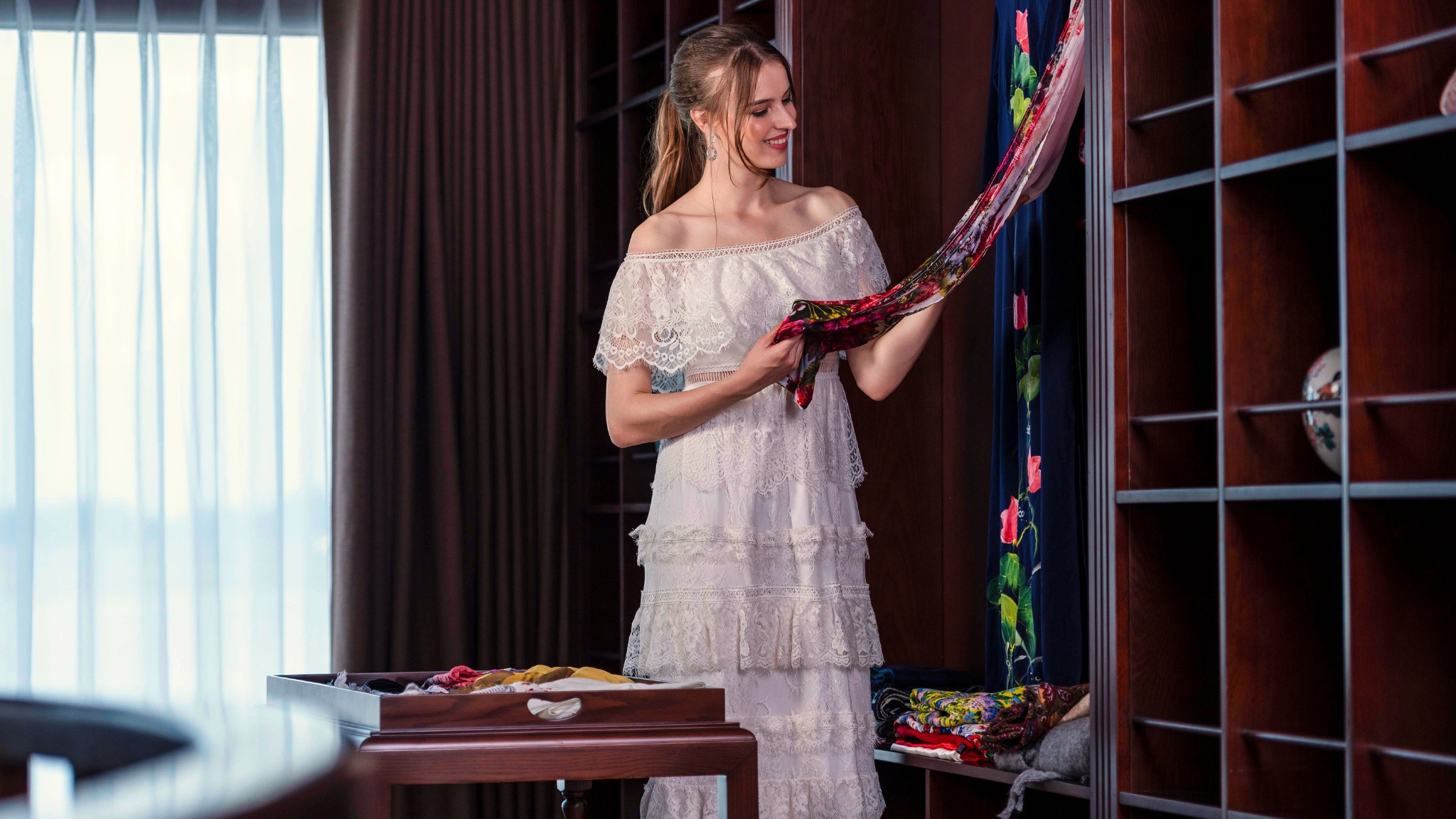 Take a look at the delicate and valuable handmade products in Van Don Shop