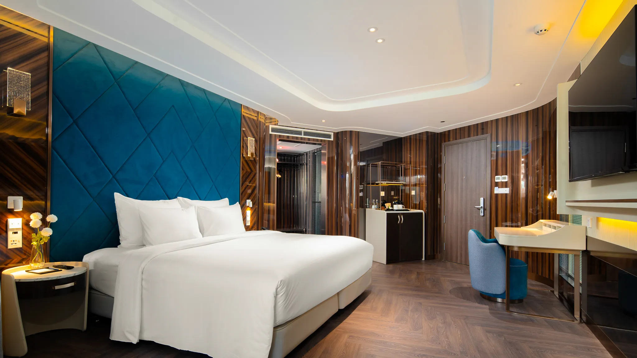 The Owner Suite