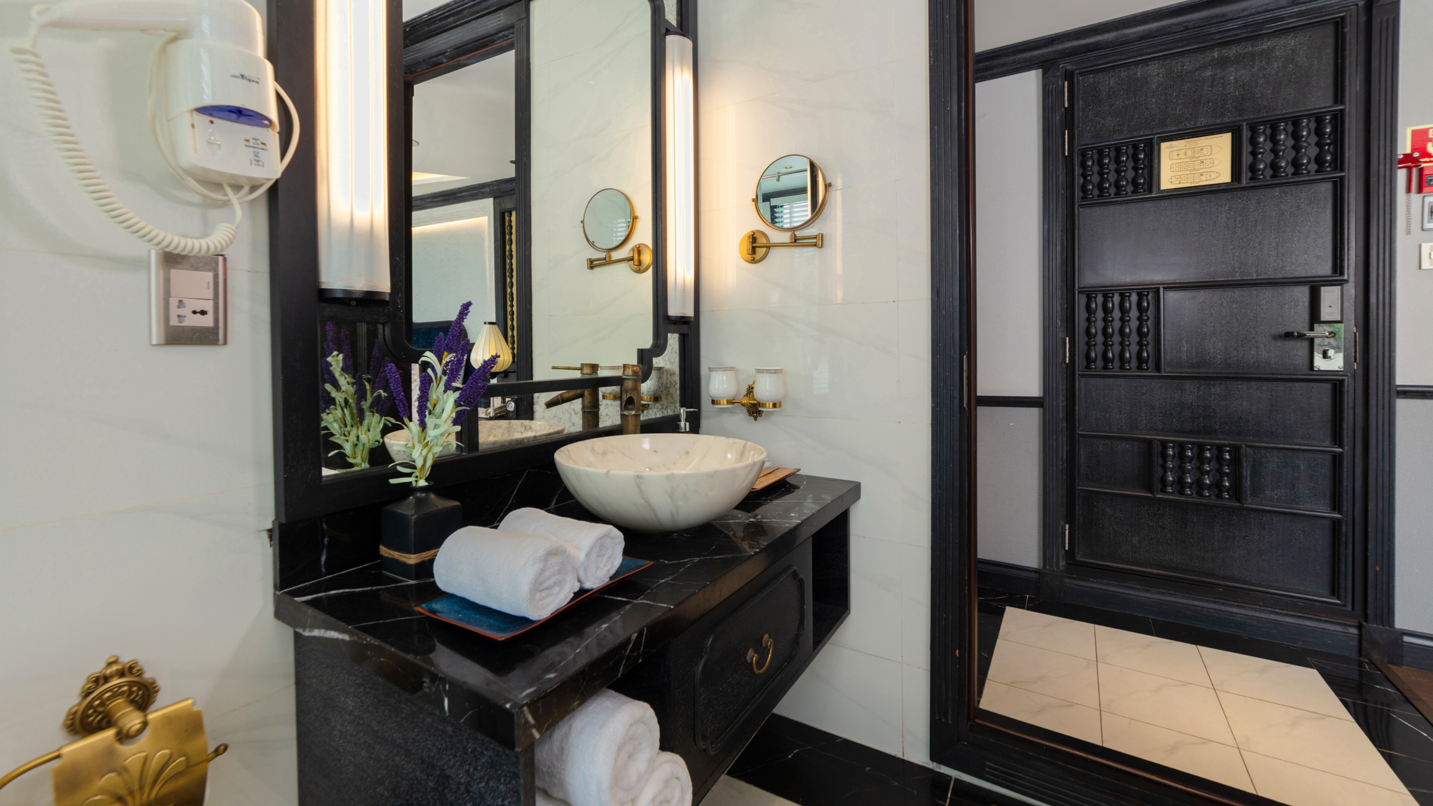 An ancient style bathroom