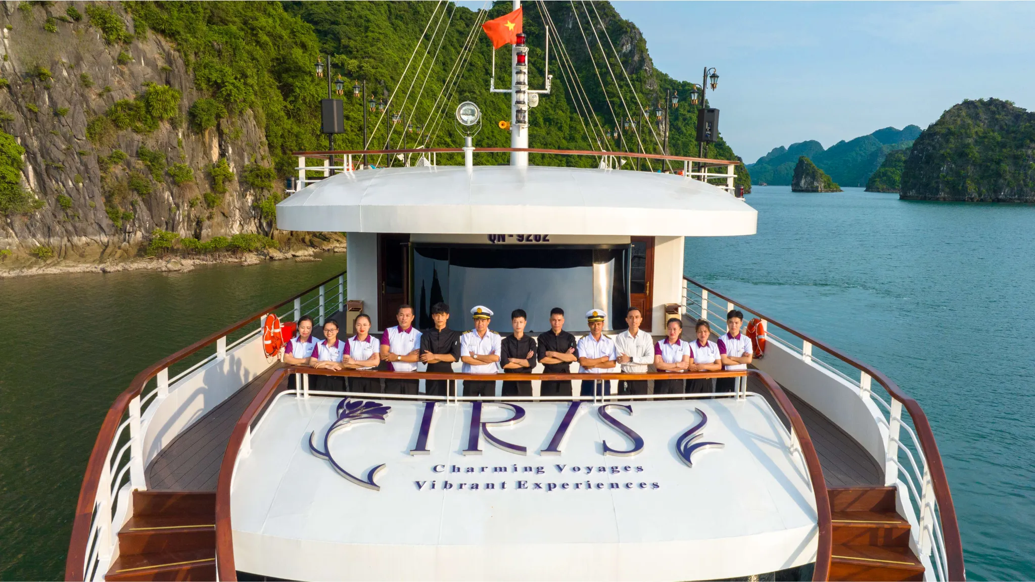 Iris cruise members