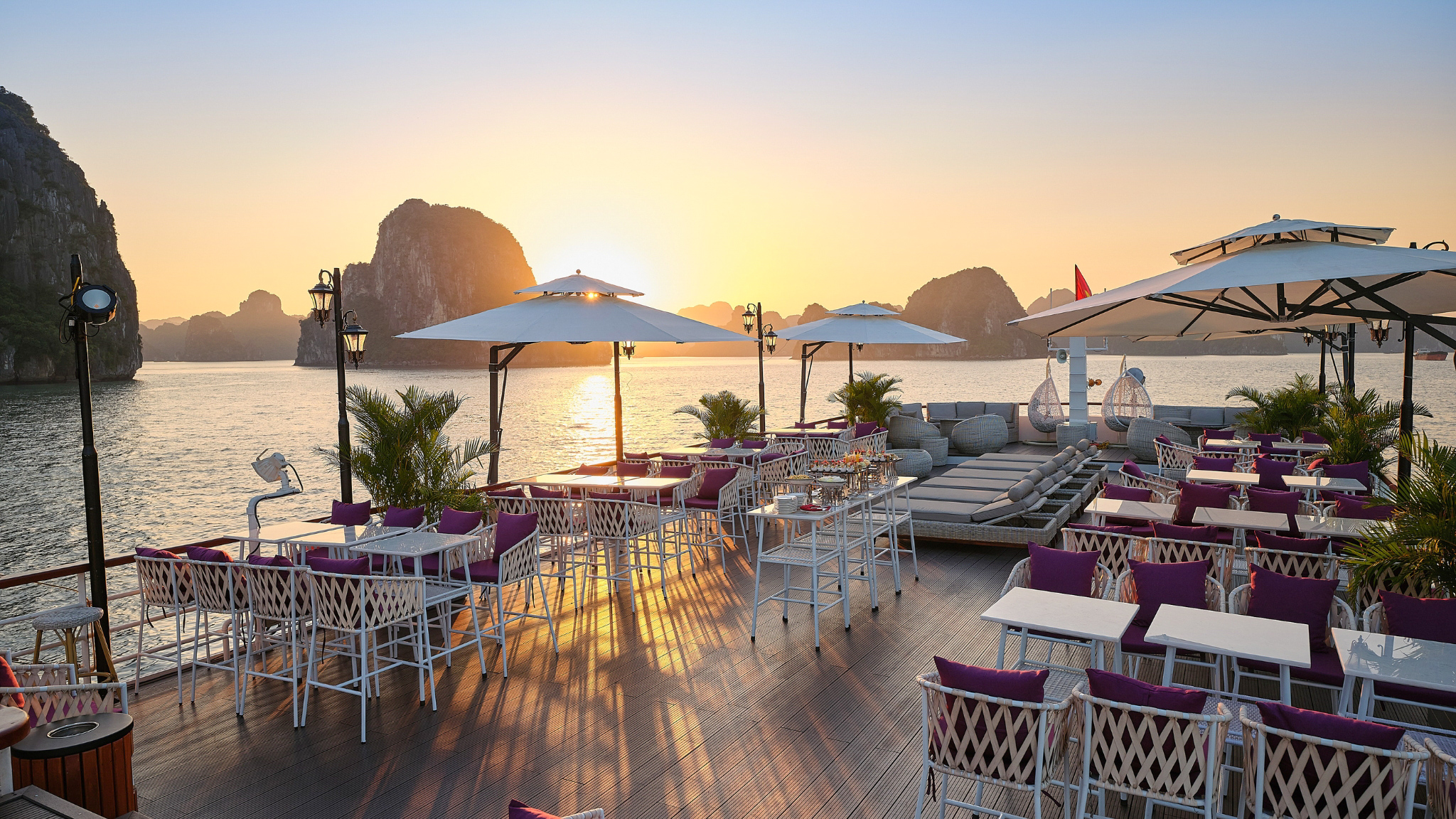 Enjoy the beauty of Sunset