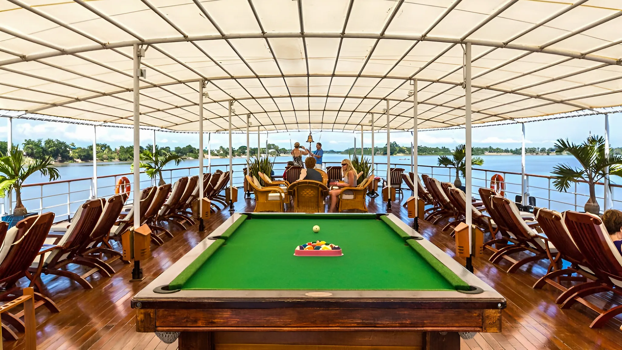 Relaxing with billard game