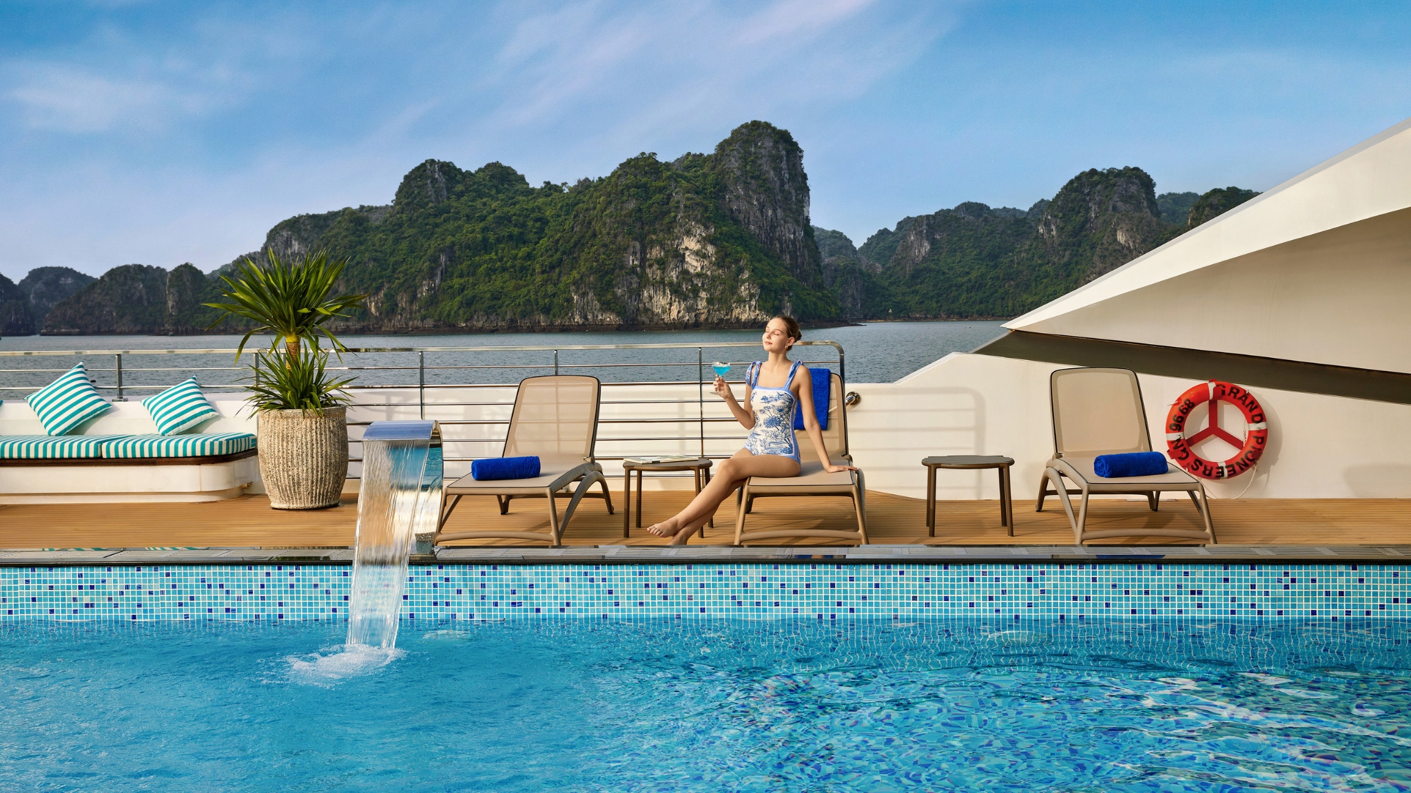 Chill out By the Swimming Pool