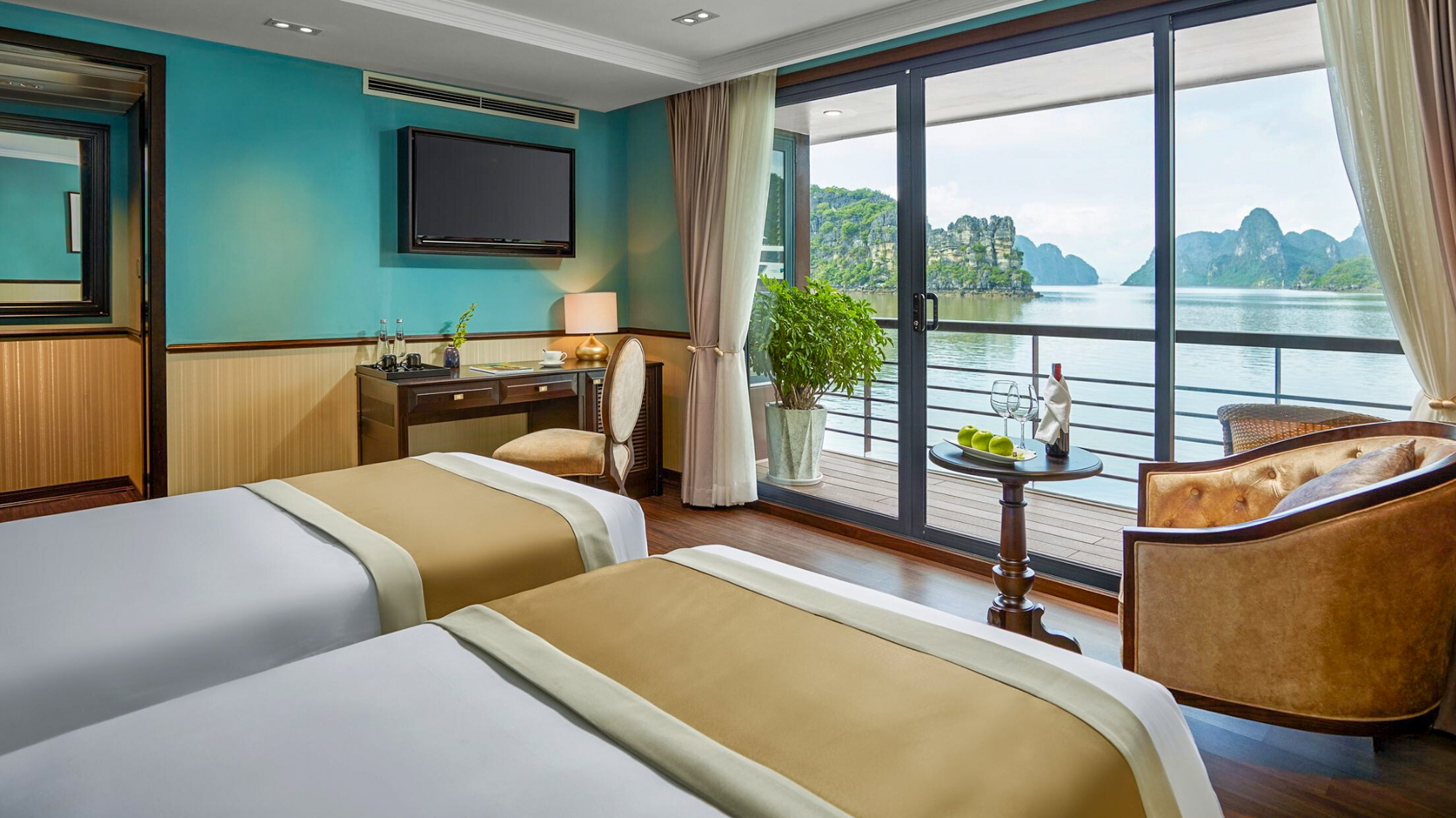 Grand view from Harmony Suite