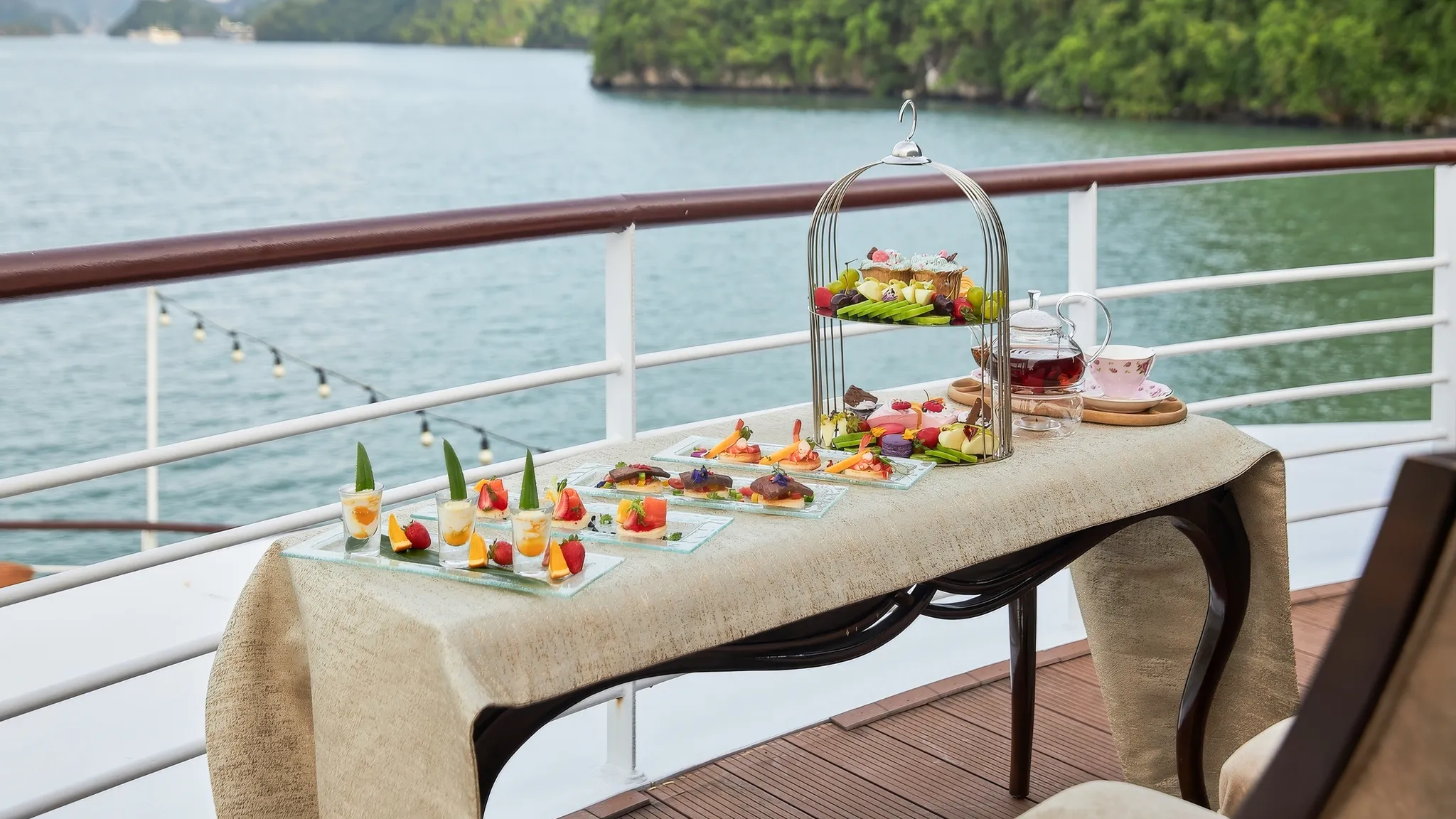 Afternoon tea with canape