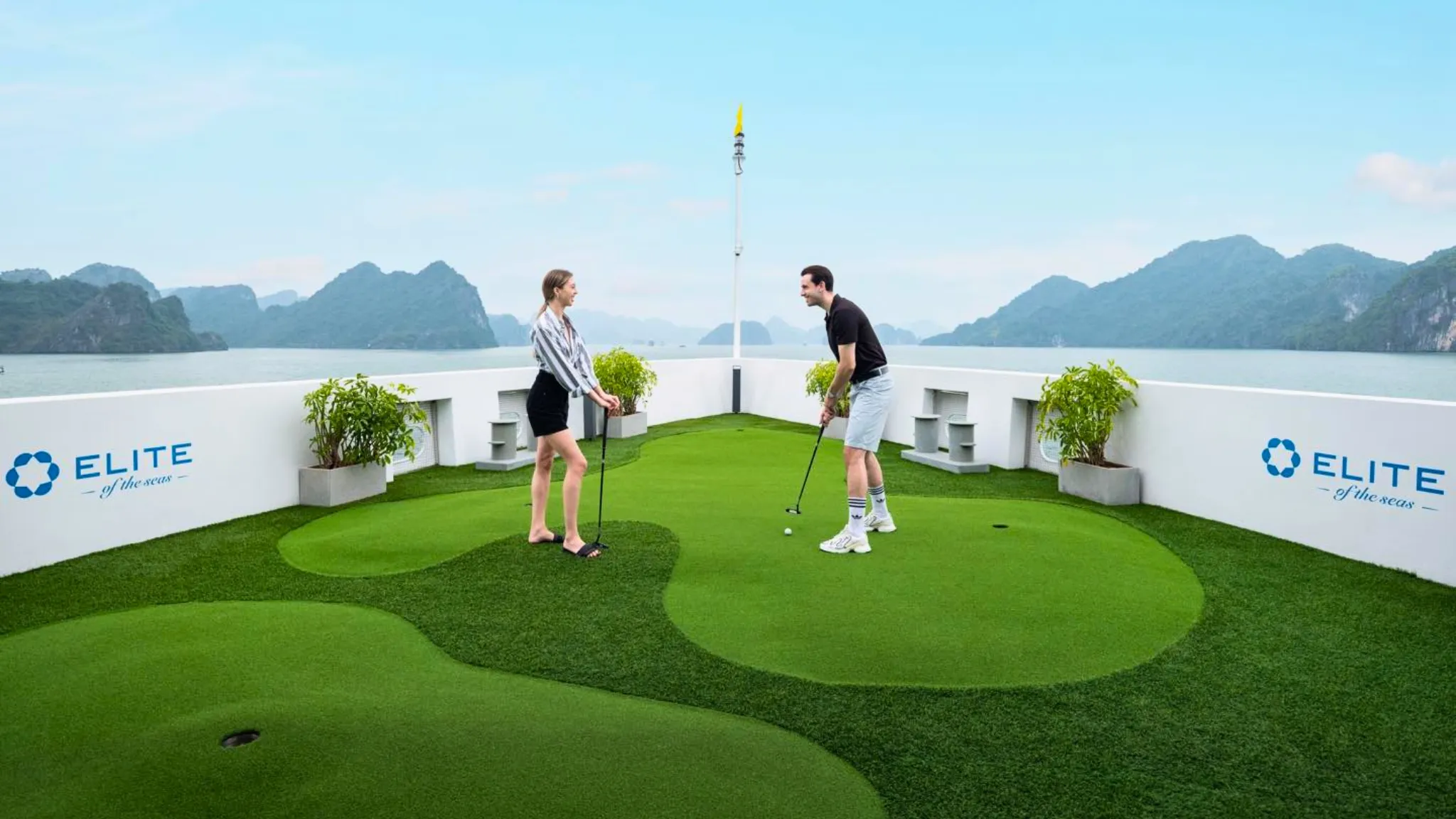 Practise golf course with your partner
