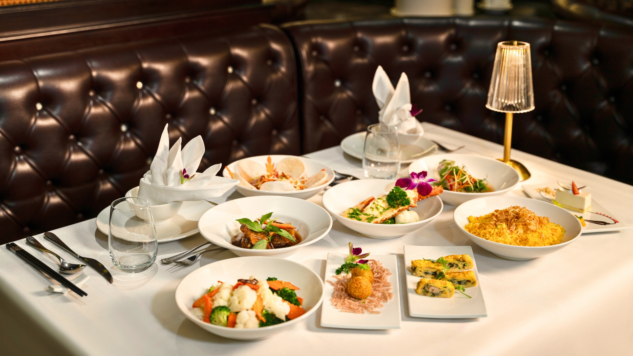 Deluxe Vietnamese - Western fusion with fresh seafood and ingredients