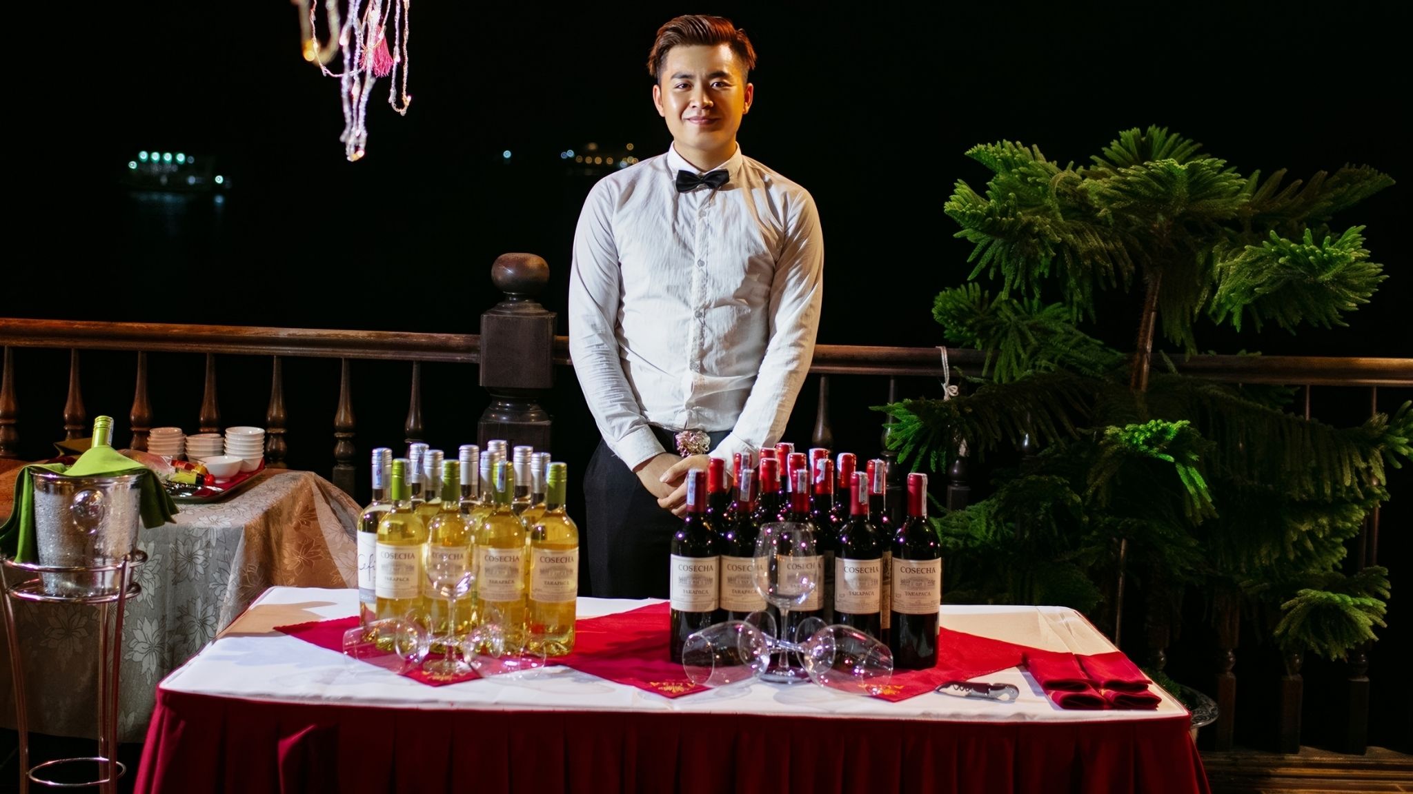 Staff&rsquo;s friendliness is one of the highlights of Alisa Premier Cruise