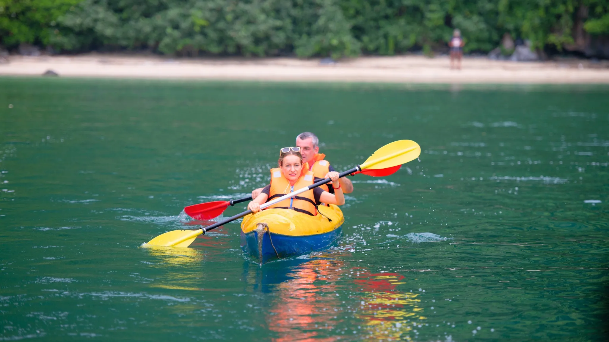 Explore the beauty of Lan Ha Bay