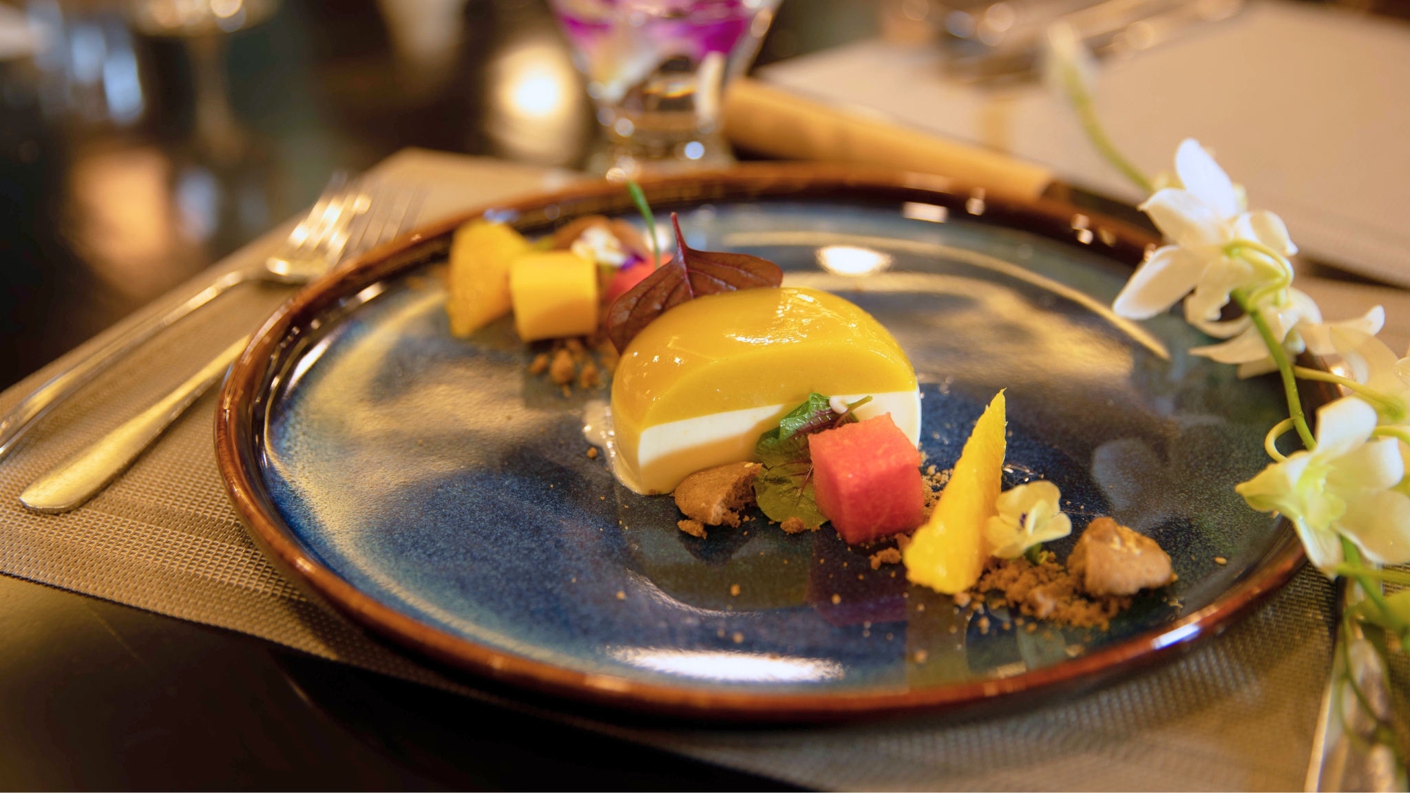 A well-presented and tasty dessert for your dinner