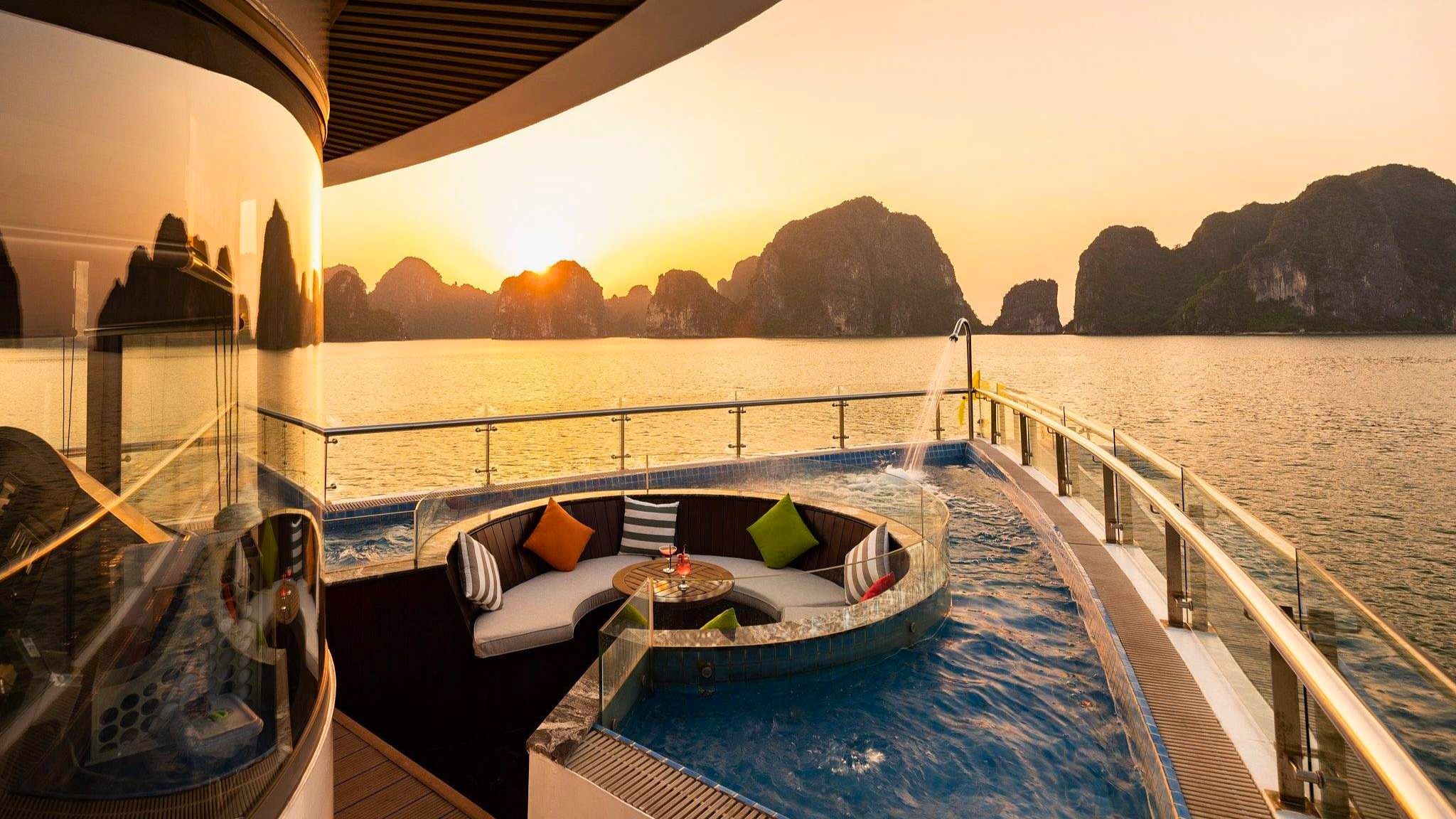 A sunset party is one of the best relaxing activities on the Jade Sails day cruise.