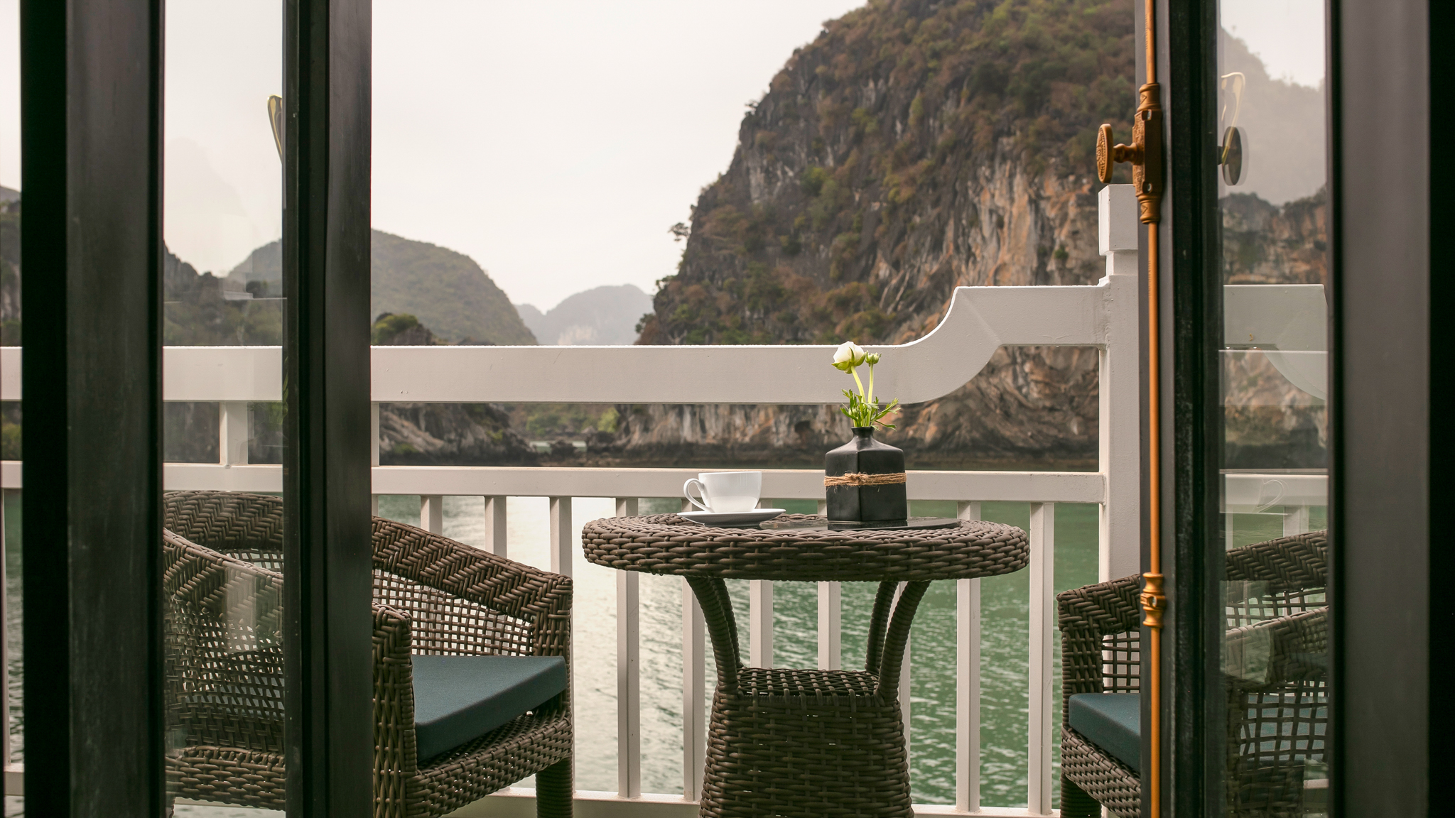 Chill out on the Balcony