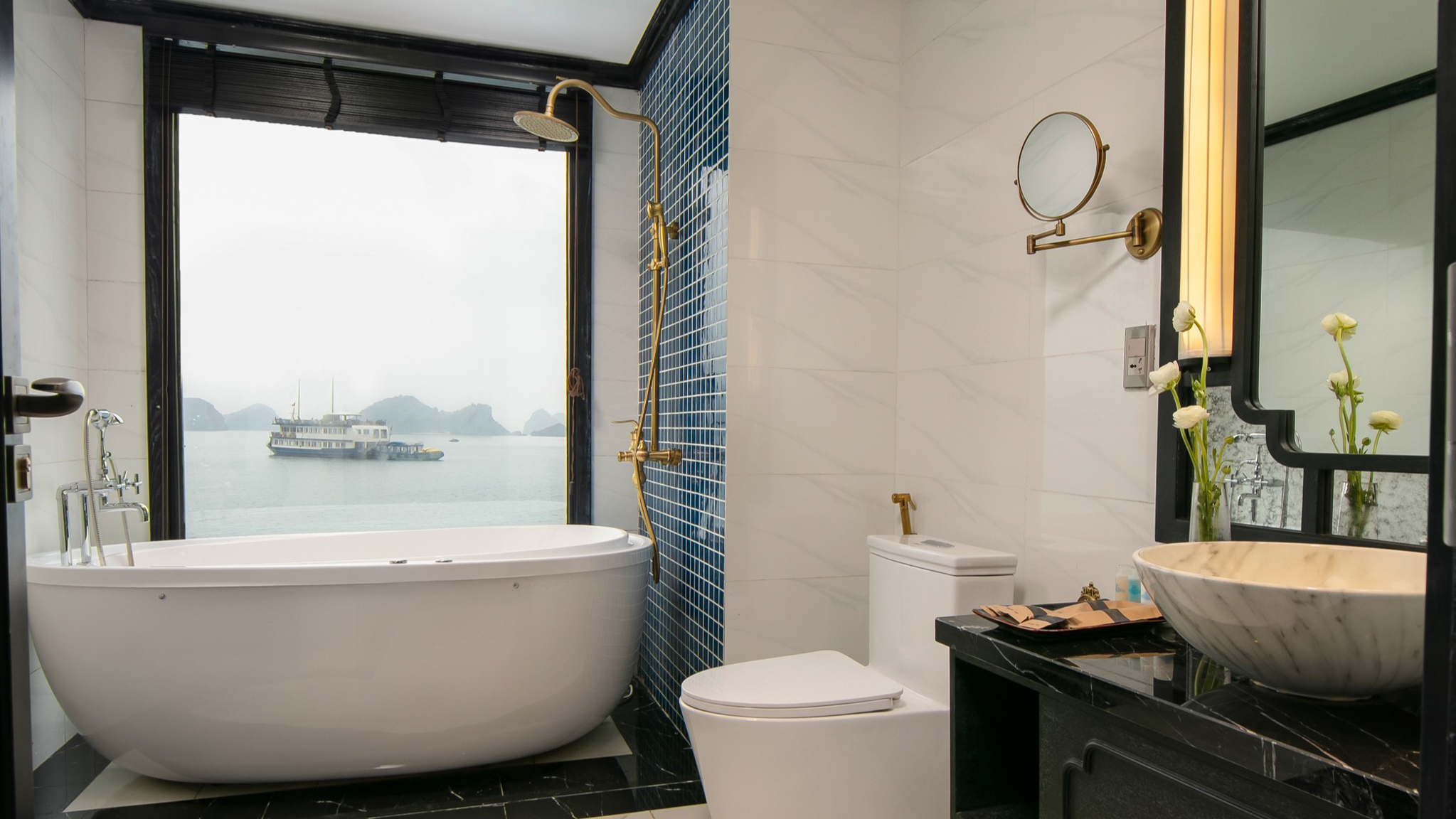 Bathroom equipped with Bathtub