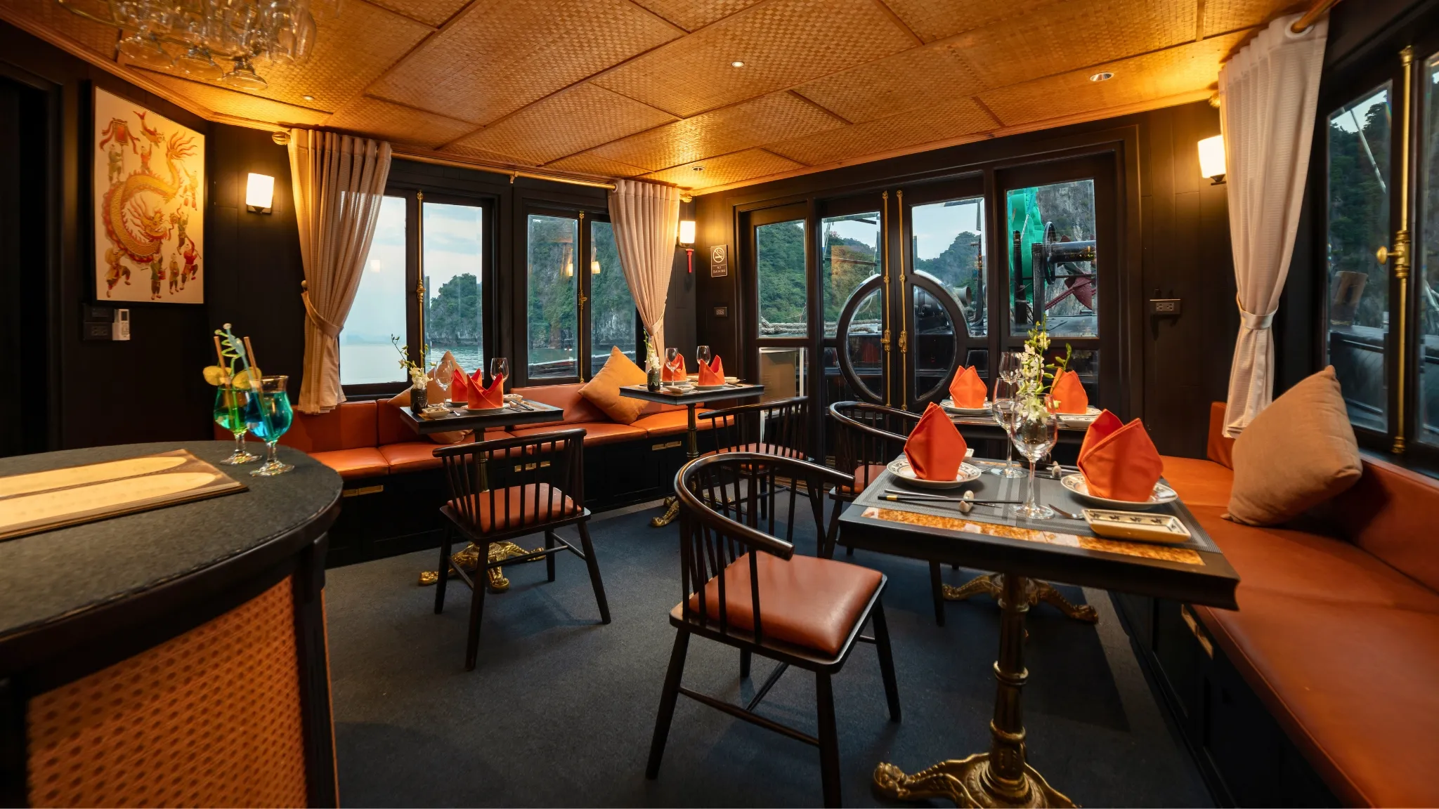 Indoor Dining Space In Oriental Style