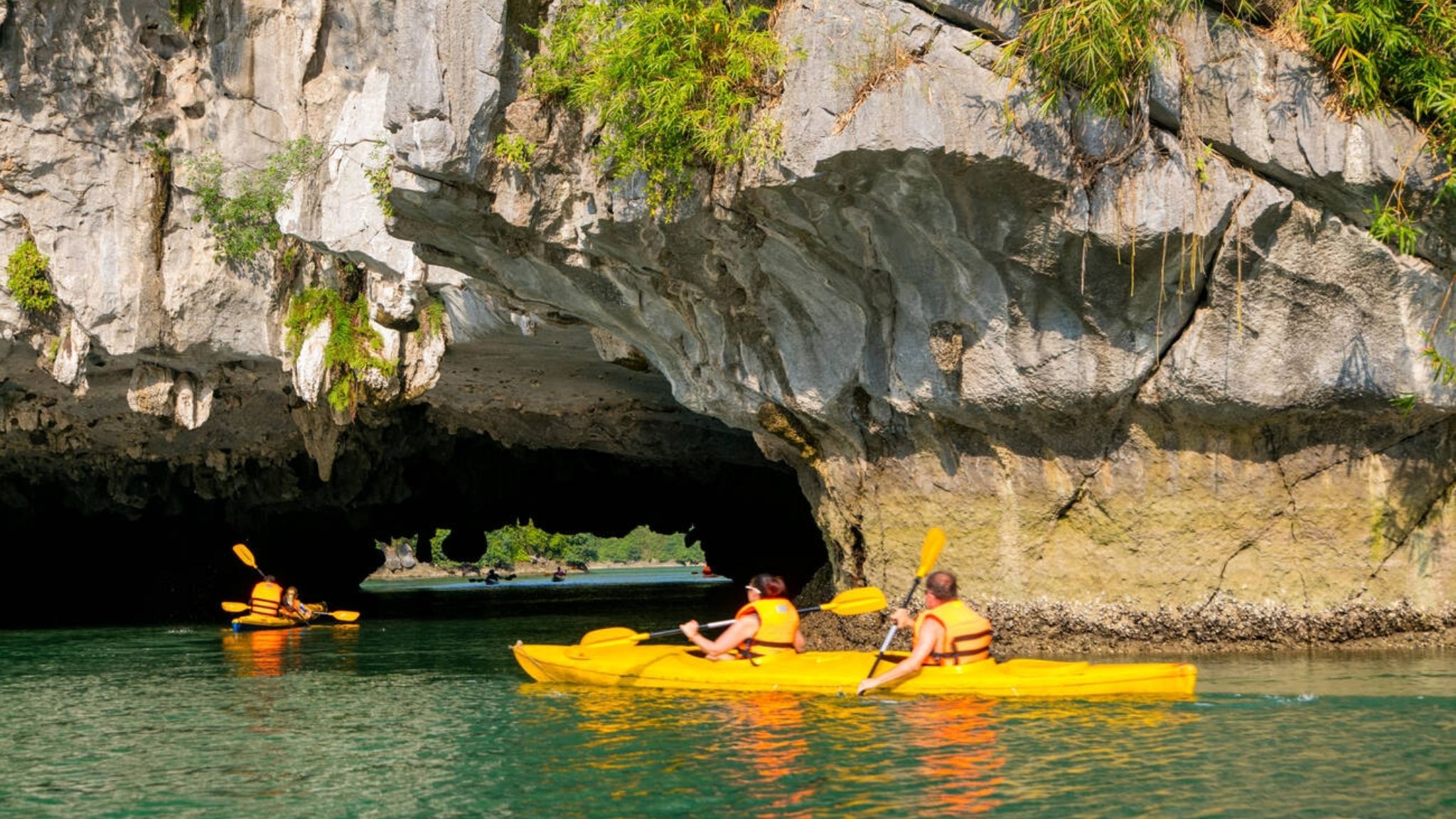 Kayak through Dark & Bright Cave to experience the magic of Lan Ha Bay