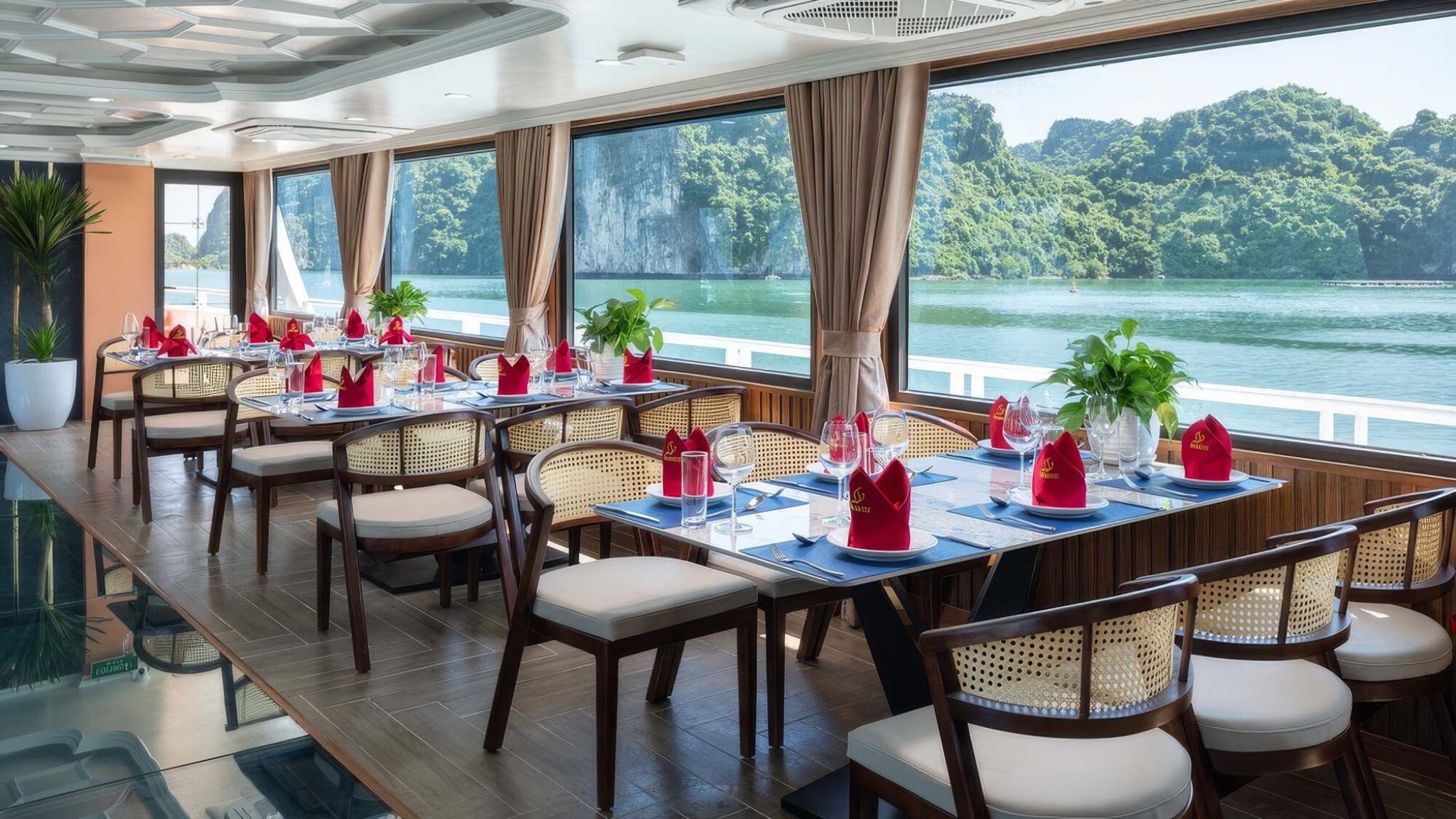 The deluxe restaurant offers an exceptional dining experience on a day cruise.