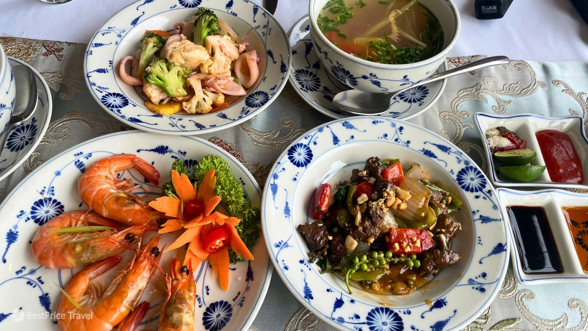 Traditional Vietnamese food