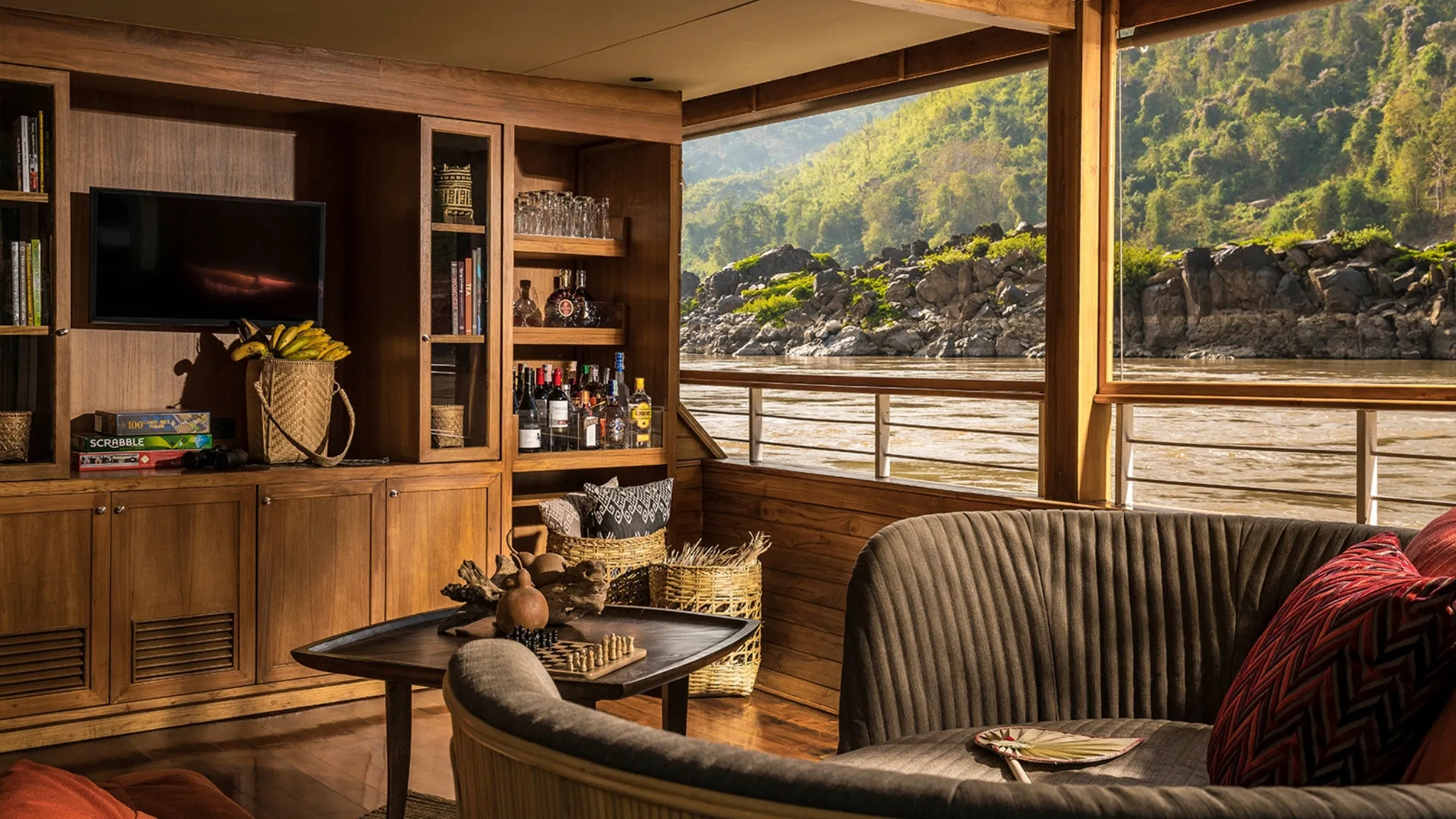 Chill out in the lounge