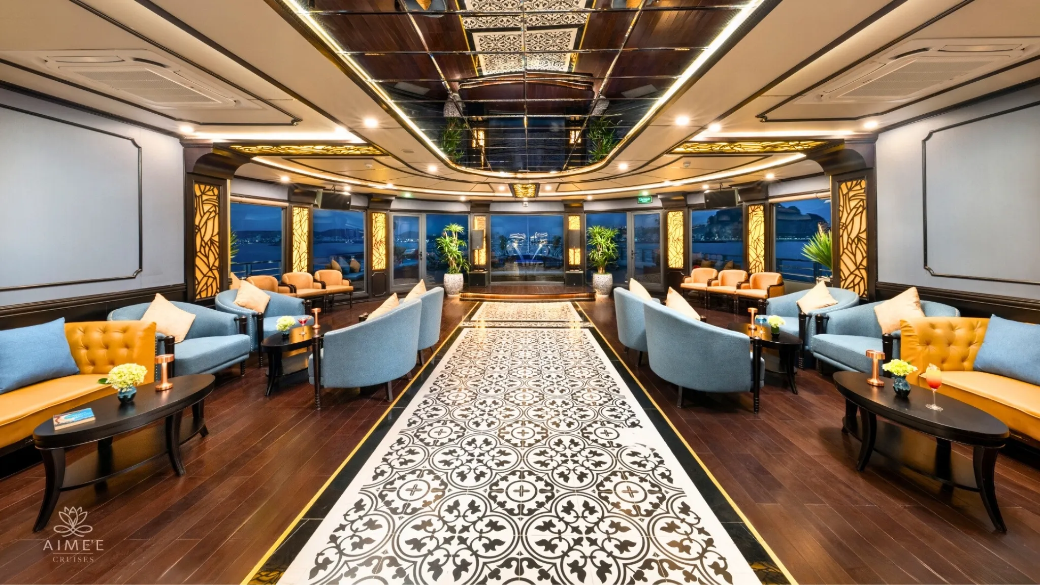 Elegant Lounge
