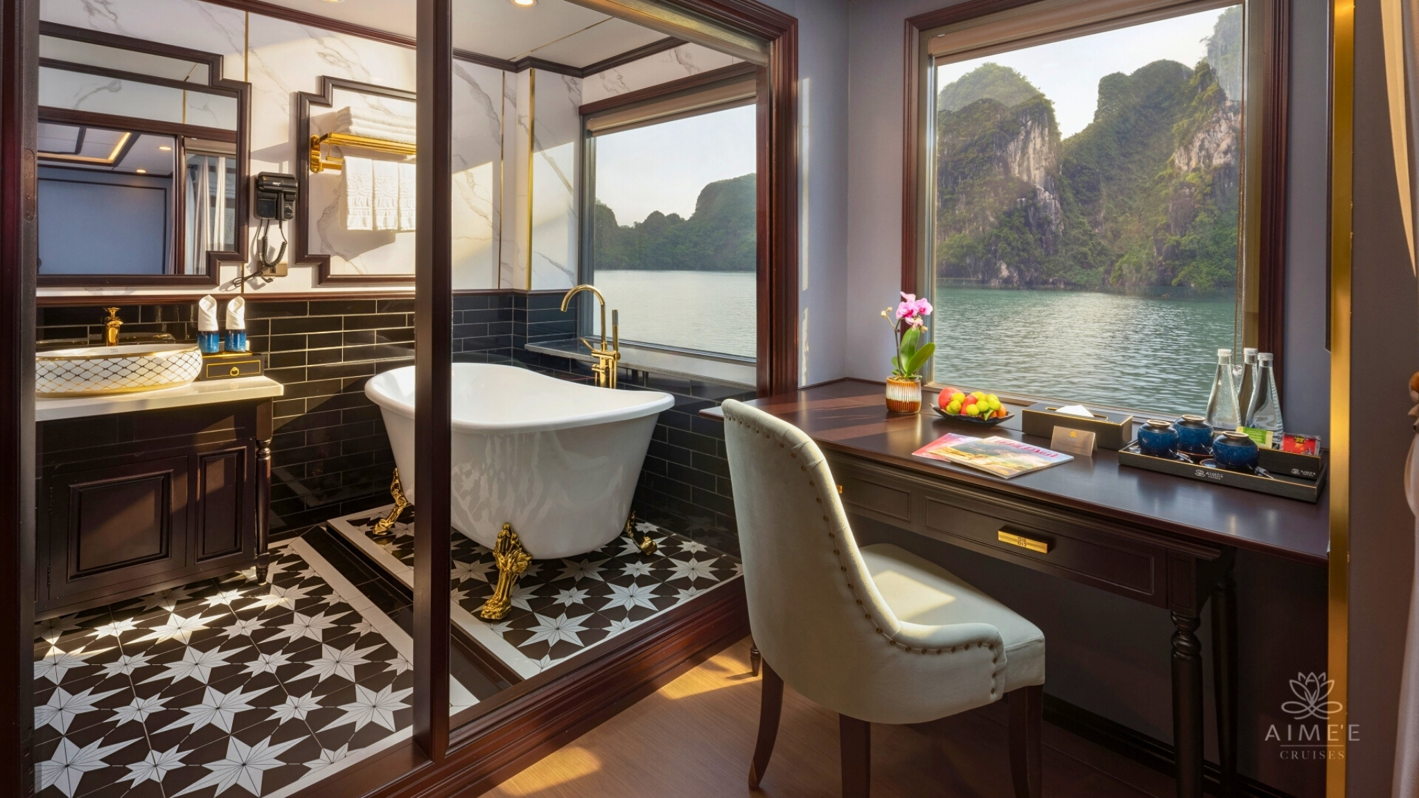 Bathroom with Bathrub