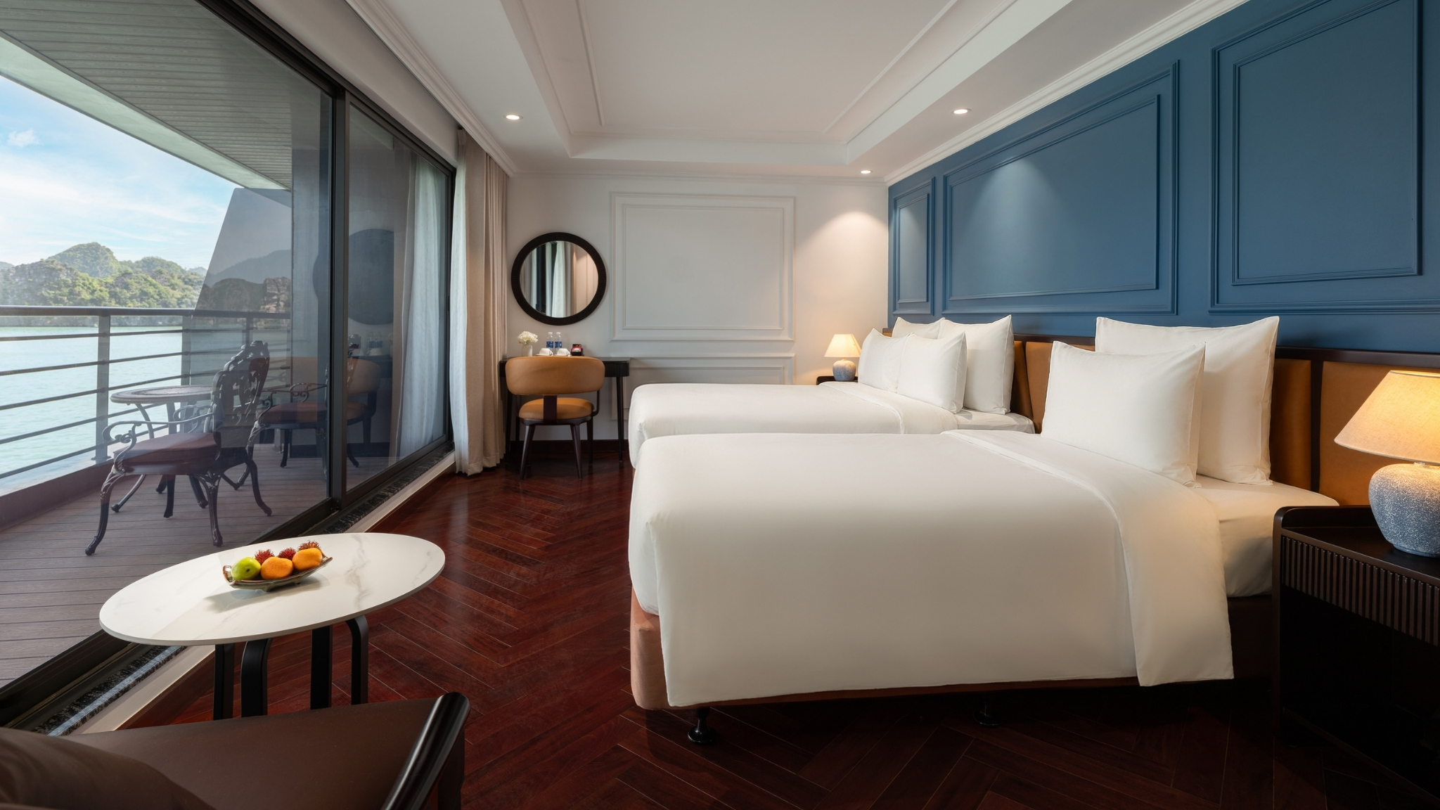 Private Balcony in the front