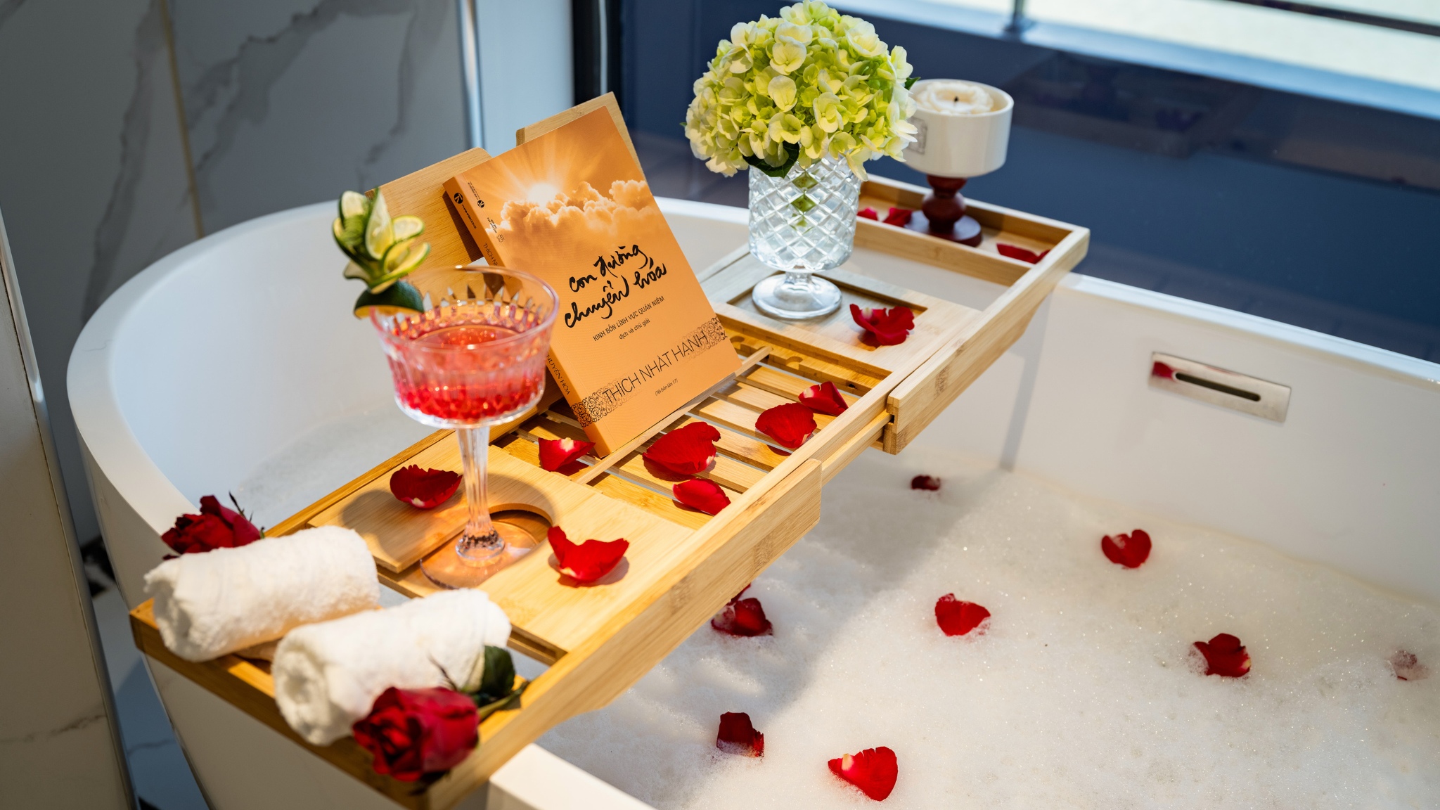 Unwin in the Bathtub