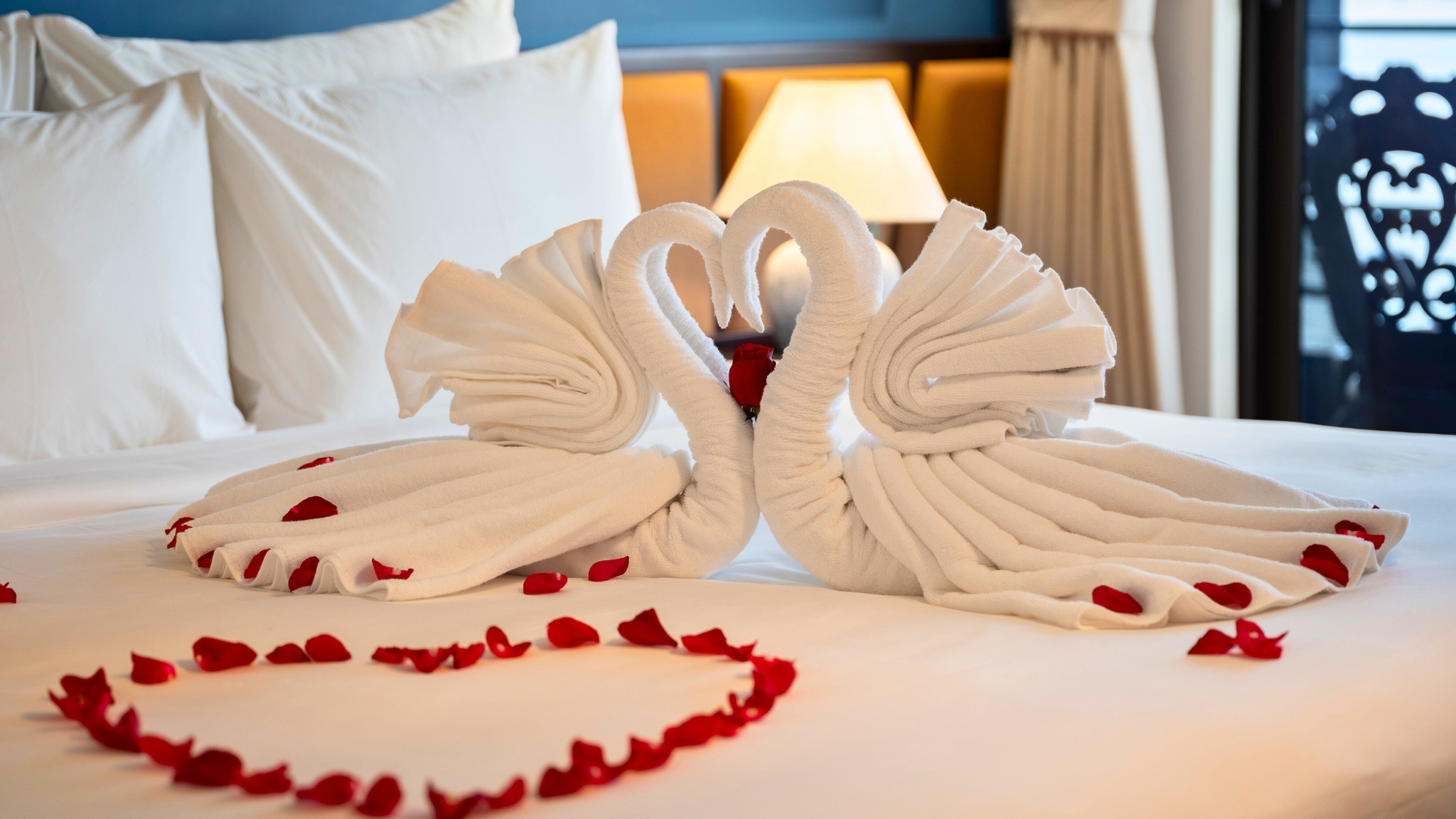 Decorations for Couples