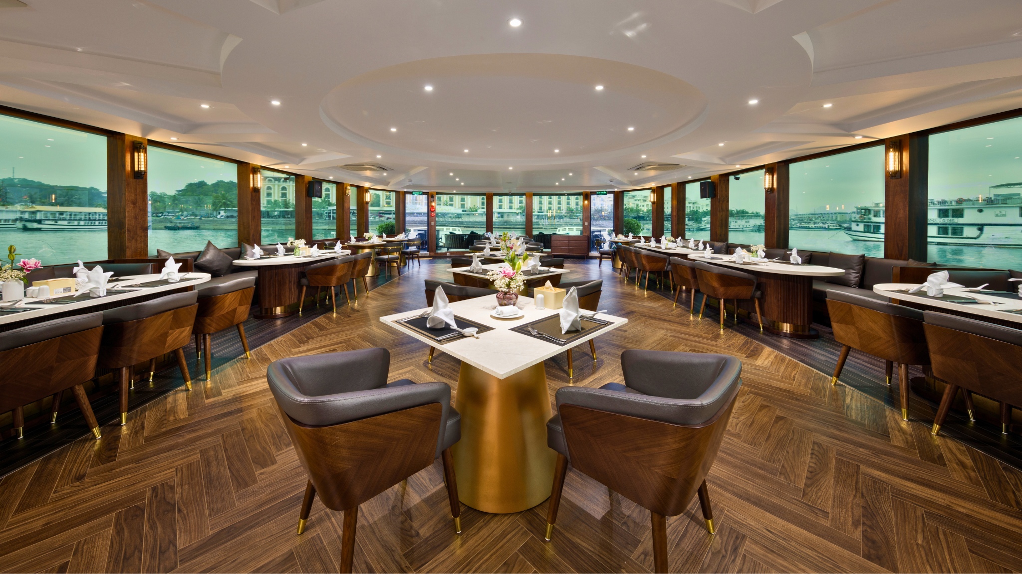 Luxury Restaurant