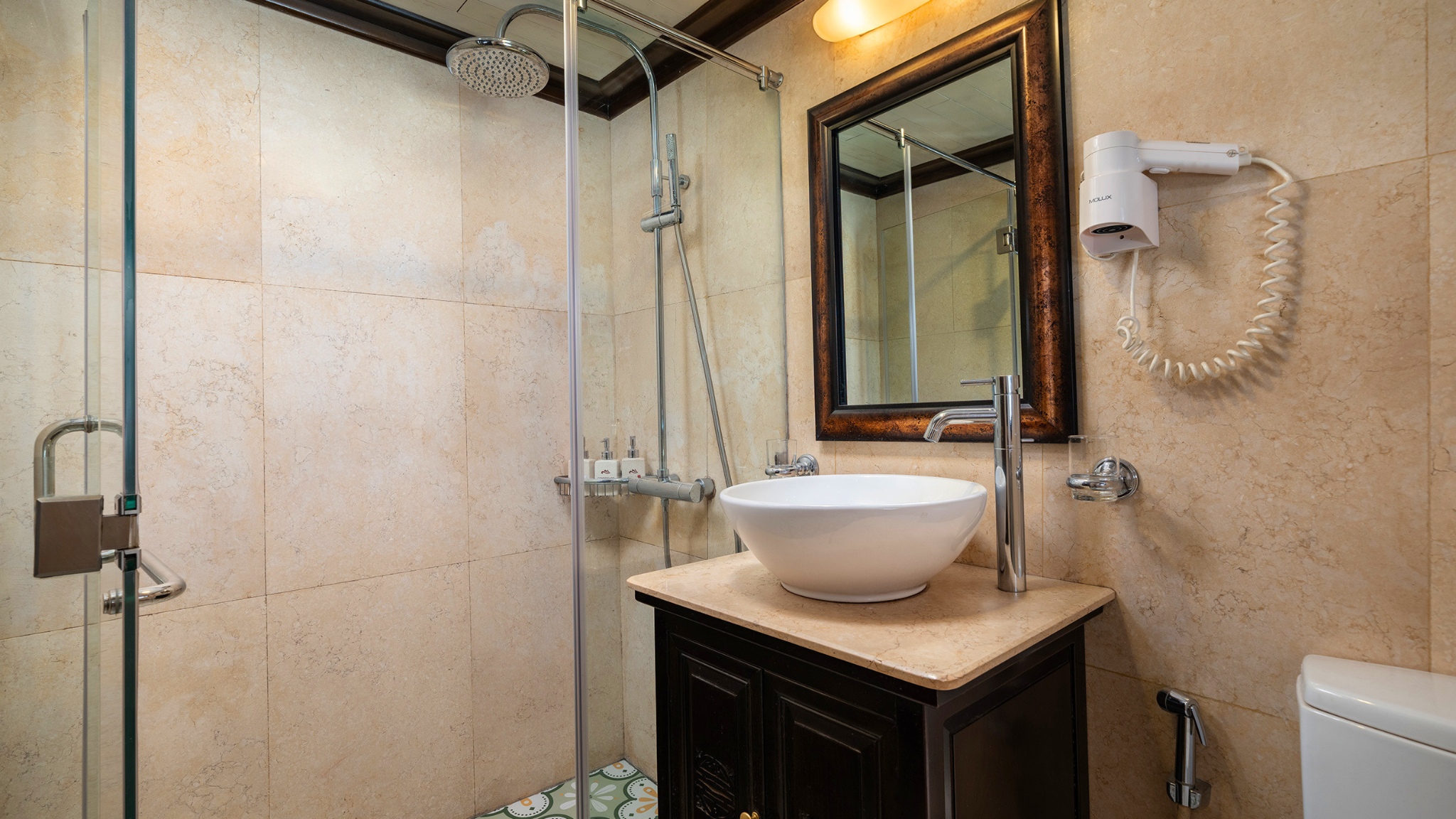 Modern Bathroom