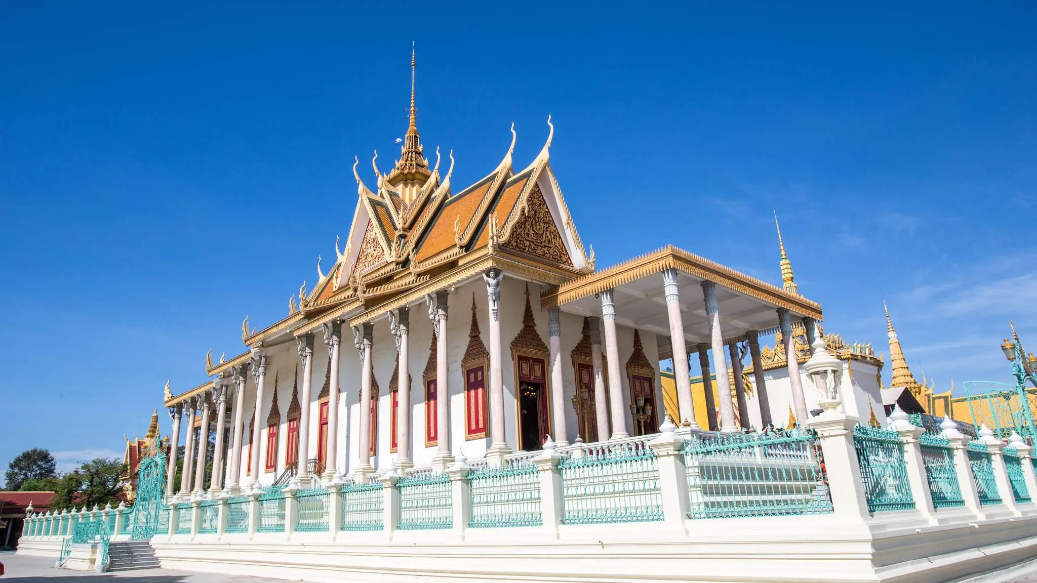 Visit Royal Palace