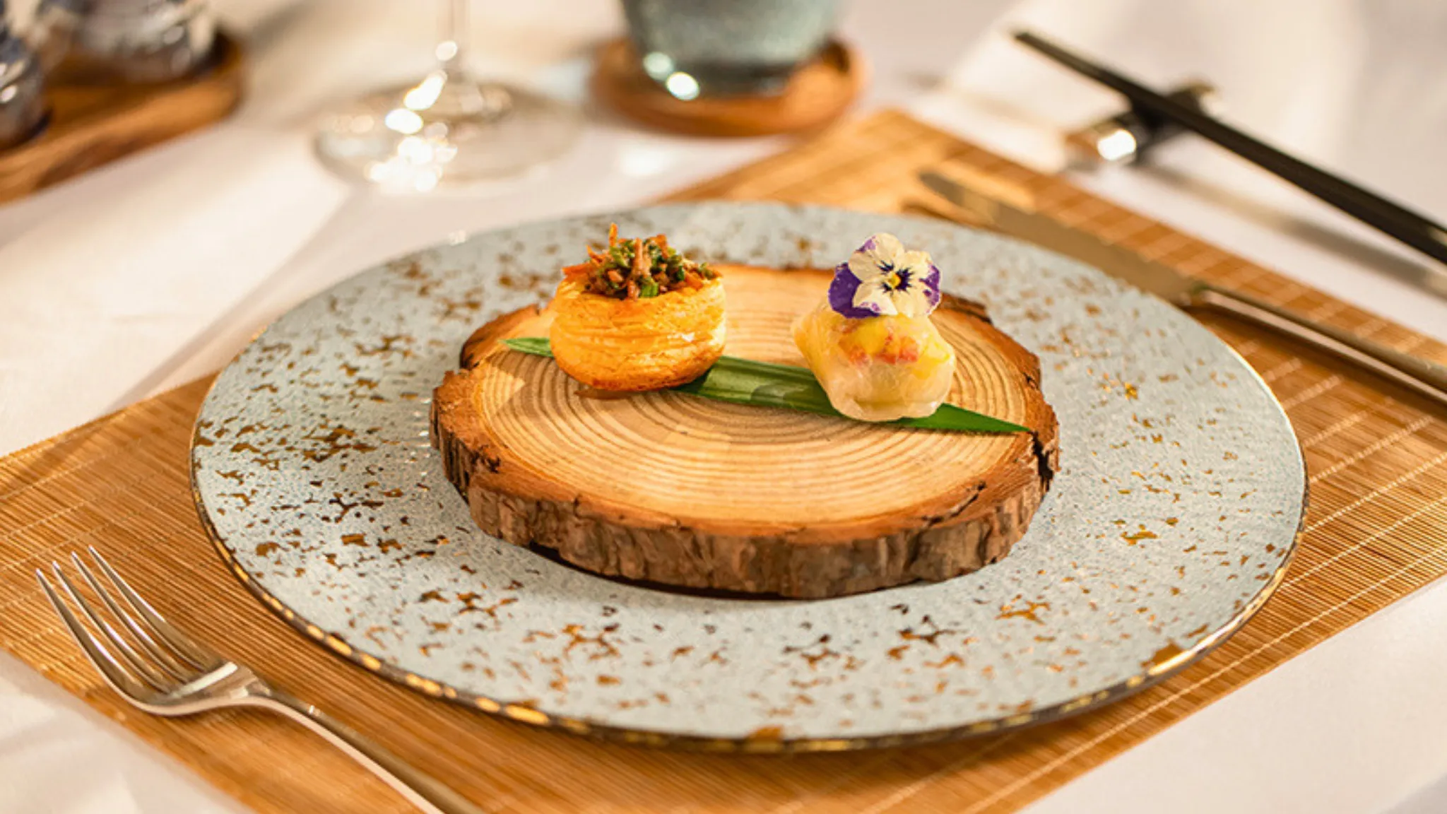 Unique Dishes Decorations