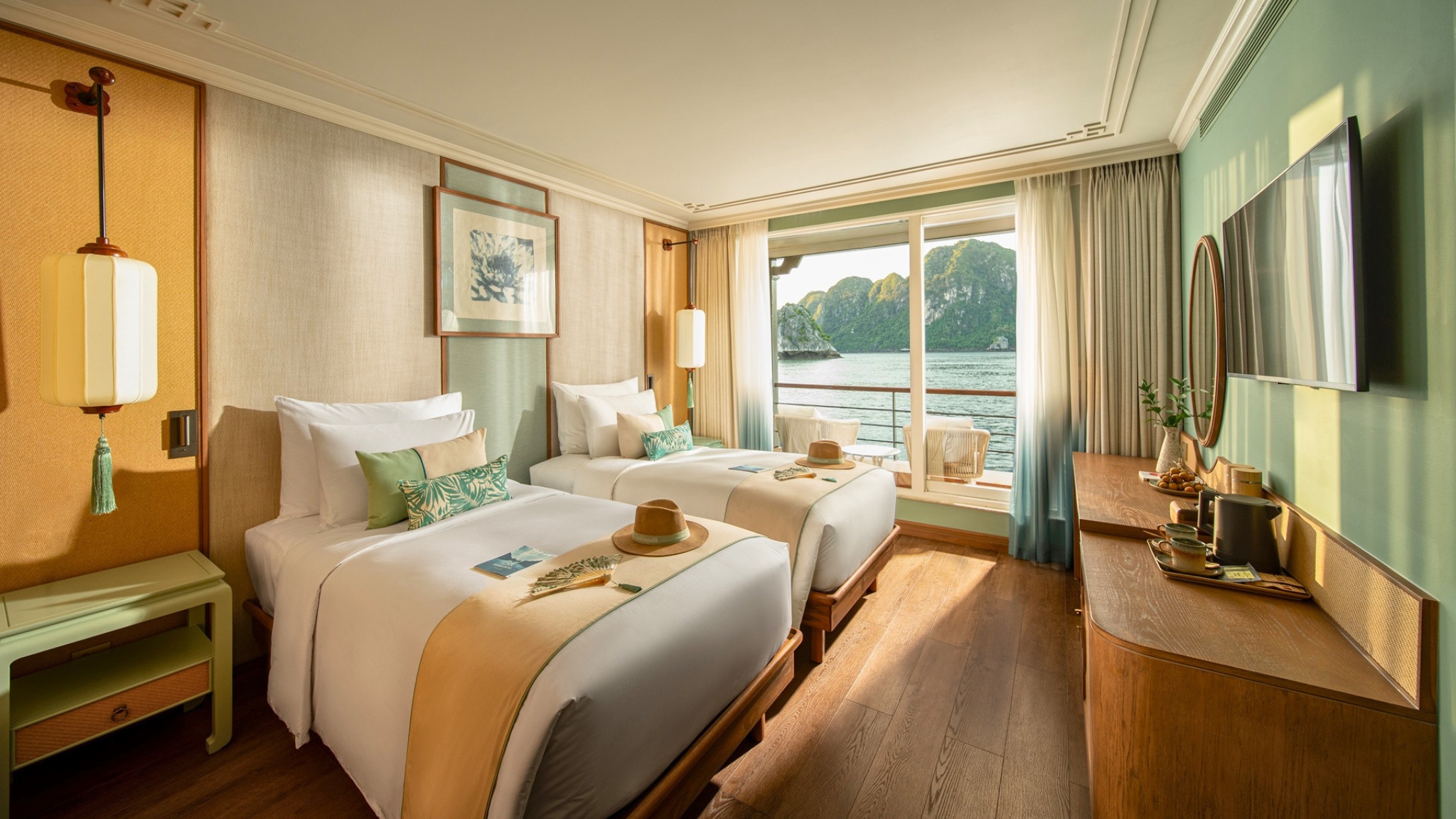 Signature Suites for families